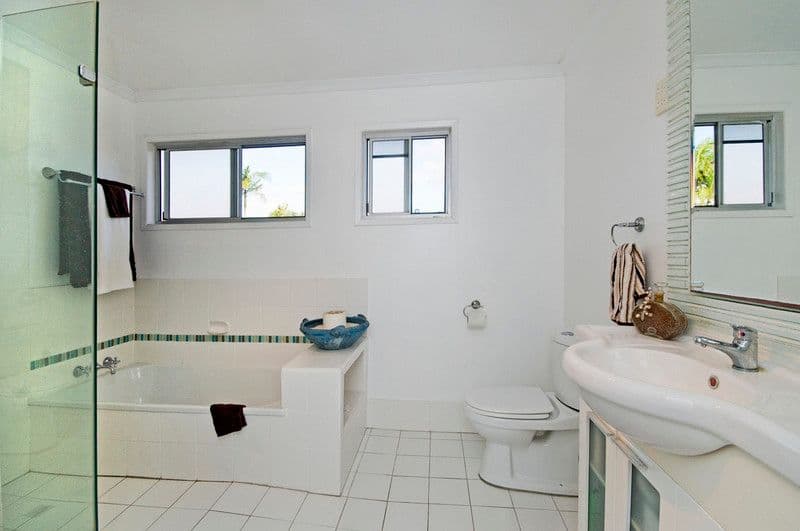 14 Boundary Street, CURRUMBIN WATERS QLD 4223, Currumbin Waters - Thumbnail 3
