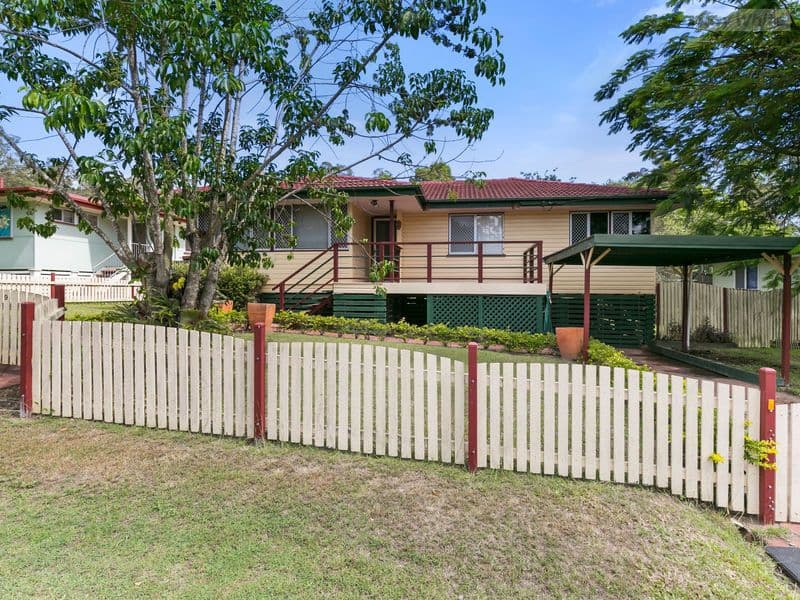 9 Castle Street, Goodna QLD 4300, Goodna - Thumbnail 2