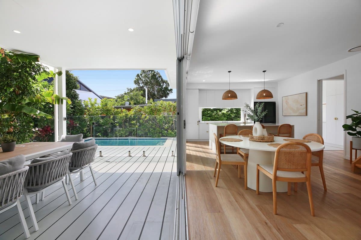 2/13 Tabilban Street, Burleigh Heads QLD 4220, Burleigh Heads Property Image - Thumbnail 2