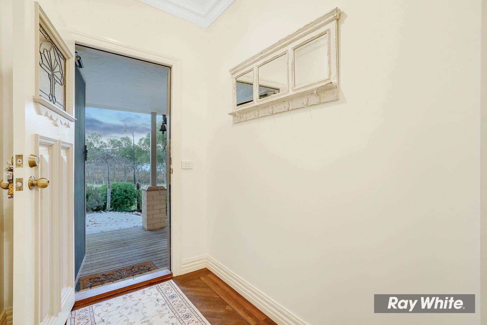 44 LOOKOUT Way, Tarneit VIC 3029, Tarneit - Thumbnail 4
