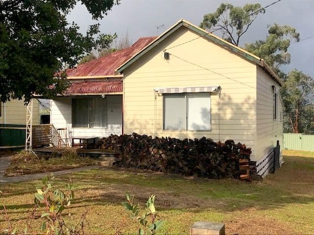 6 Webb Street, Bunyip VIC 3815, Bunyip - Thumbnail 4