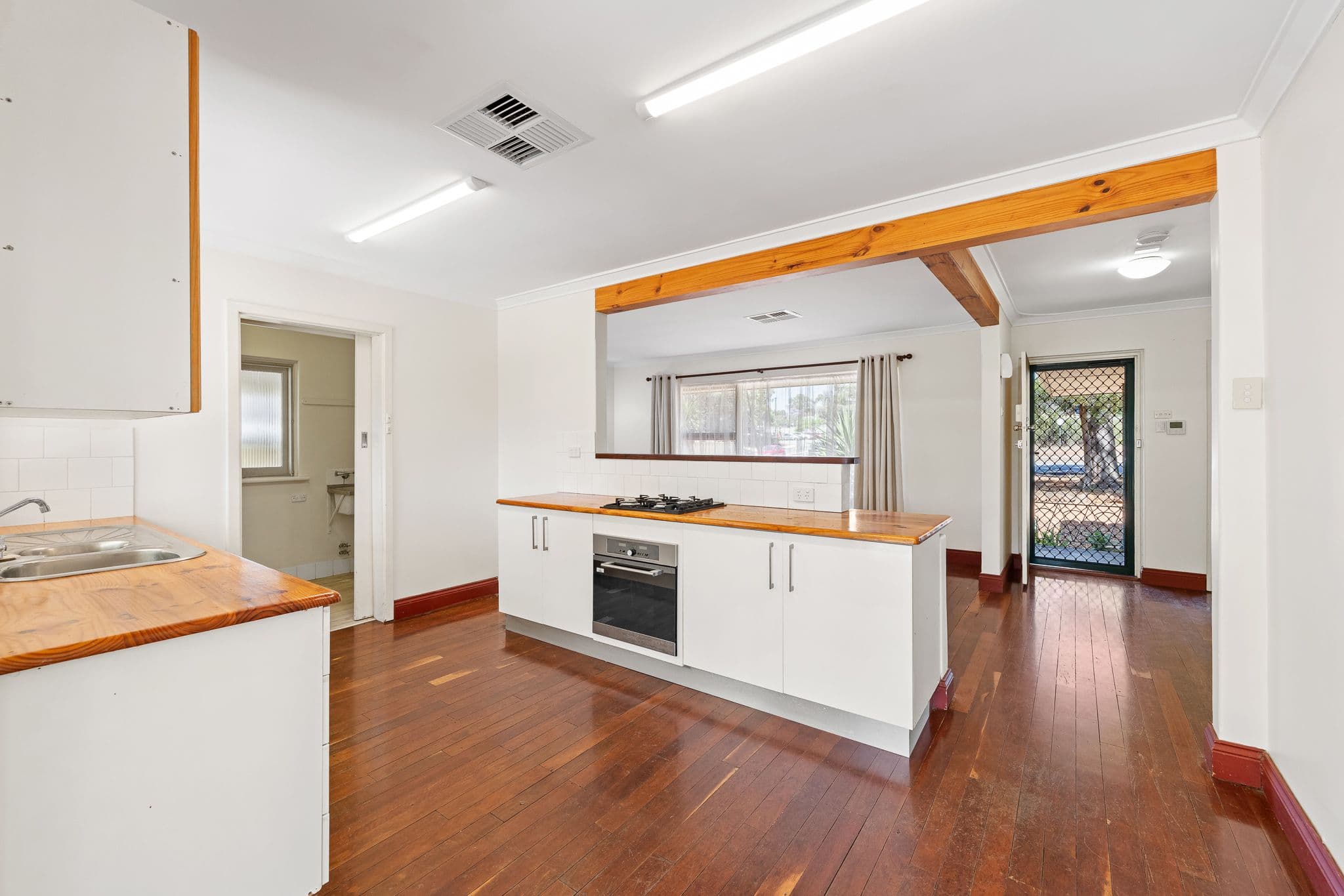 128 Canning Road, Kalamunda WA 6076, Kalamunda - Thumbnail 3