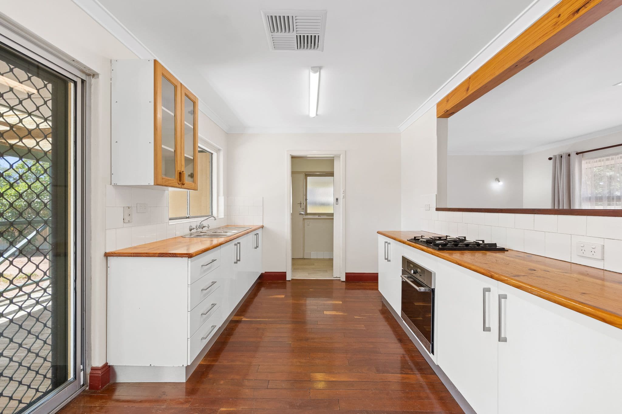 128 Canning Road, Kalamunda WA 6076, Kalamunda - Thumbnail 4