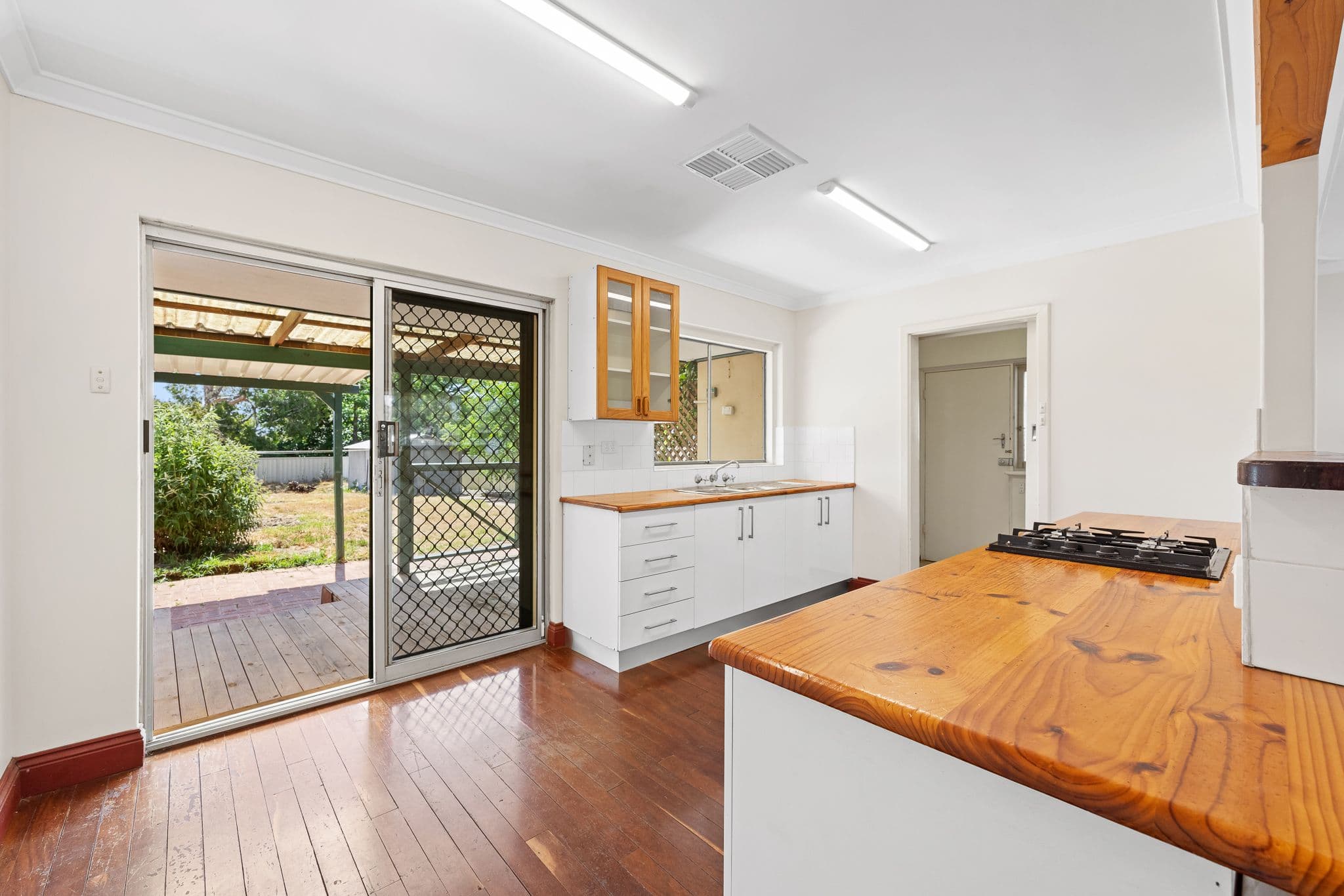 128 Canning Road, Kalamunda WA 6076, Kalamunda - Thumbnail 6