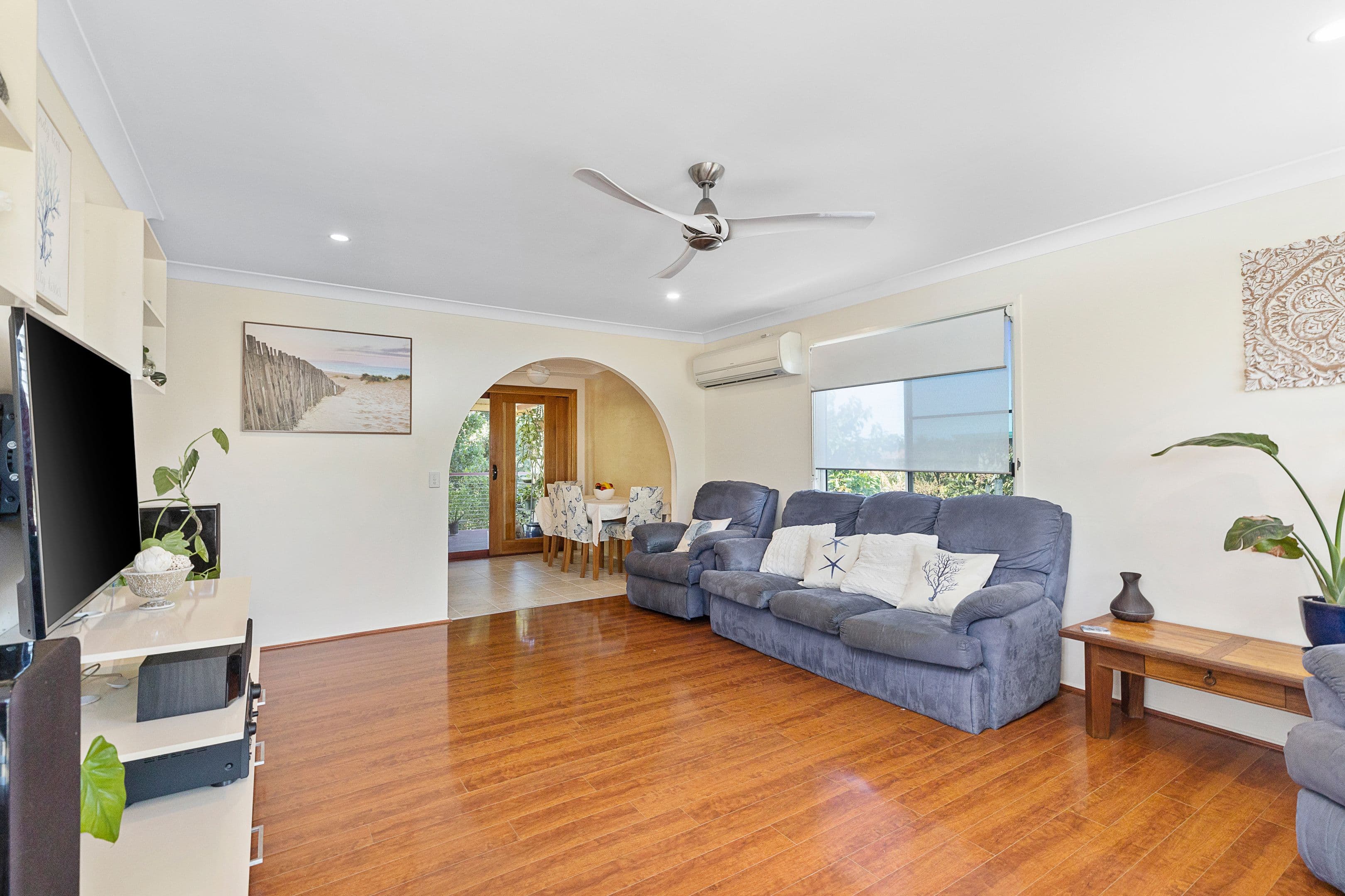 14 Anita Street, Redland Bay QLD 4165, Redland Bay - Thumbnail 7