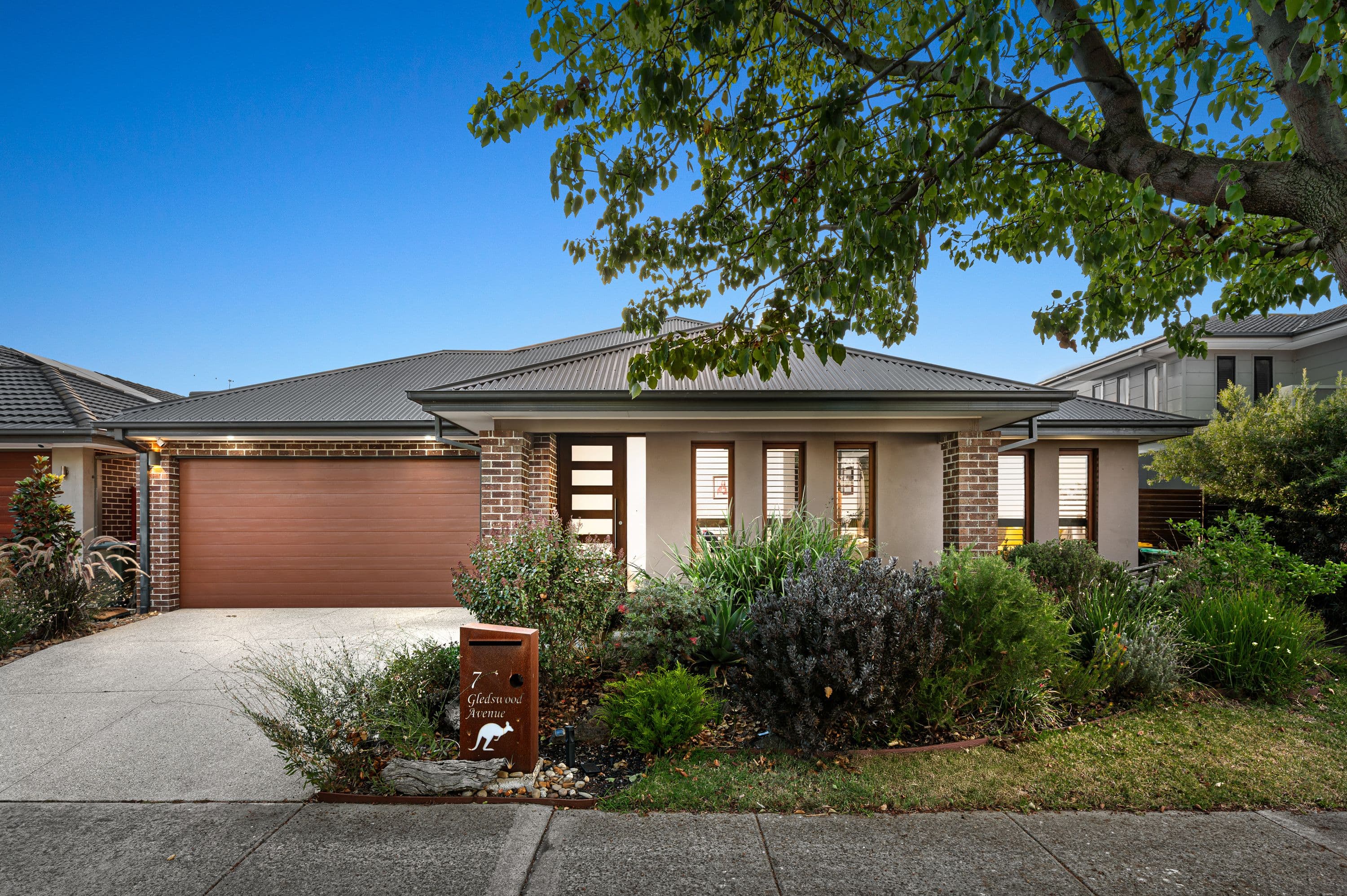 7 Gledswood Avenue, South Morang VIC 3752, South Morang - Image 1