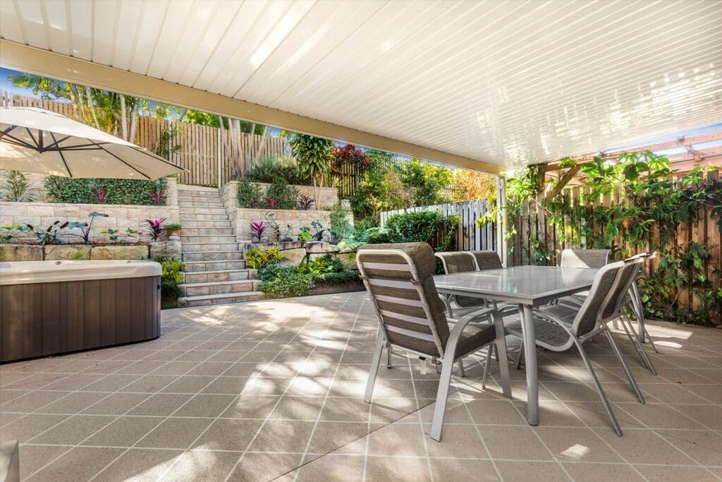 11 Crosby Avenue, Arana Hills QLD 4054, Arana Hills - Image 1
