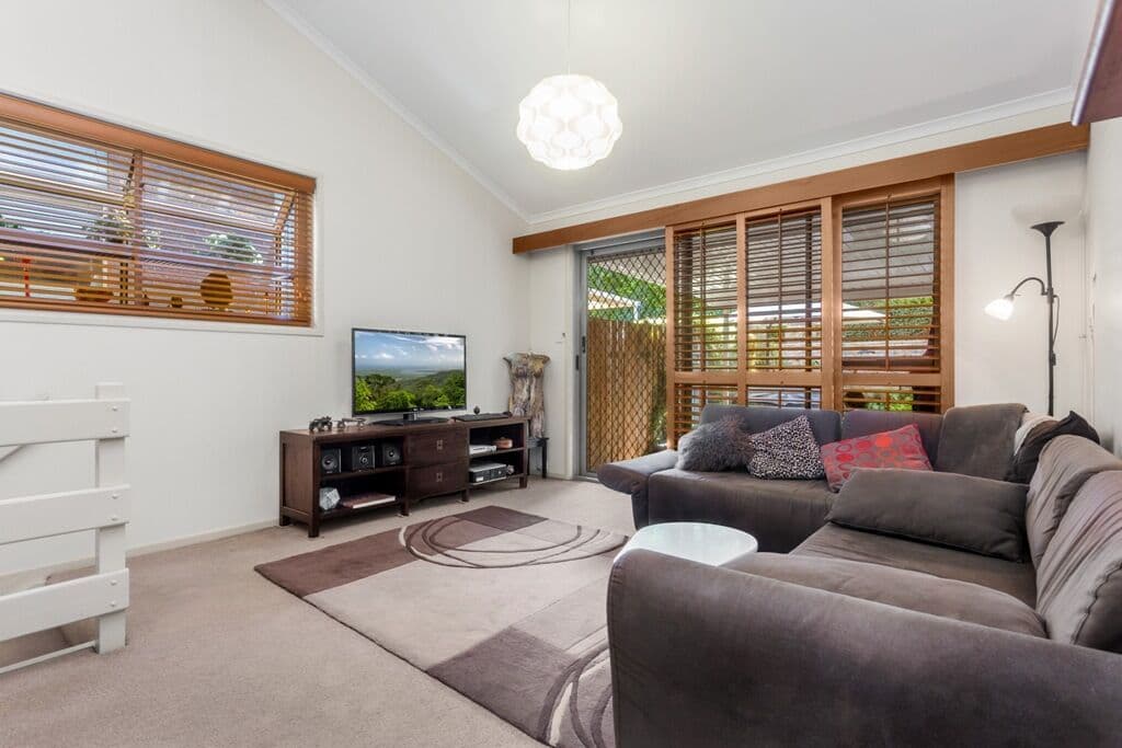 11 Crosby Avenue, Arana Hills QLD 4054, Arana Hills - Thumbnail 5