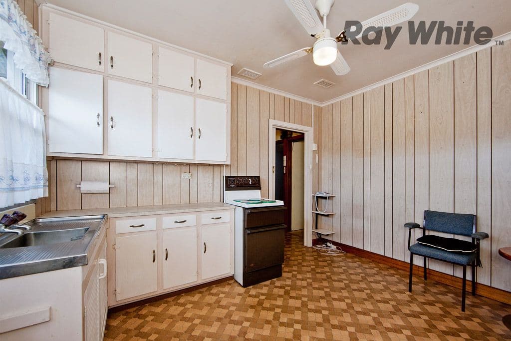 15 Ulm Street, LAVERTON VIC 3028, Laverton - Thumbnail 2