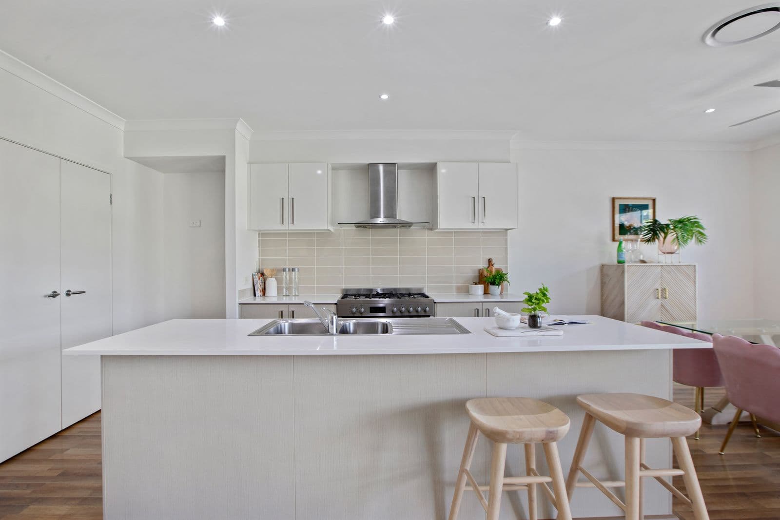 27 Wylie Court, Springfield Lakes QLD 4300, Springfield Lakes - Thumbnail 5