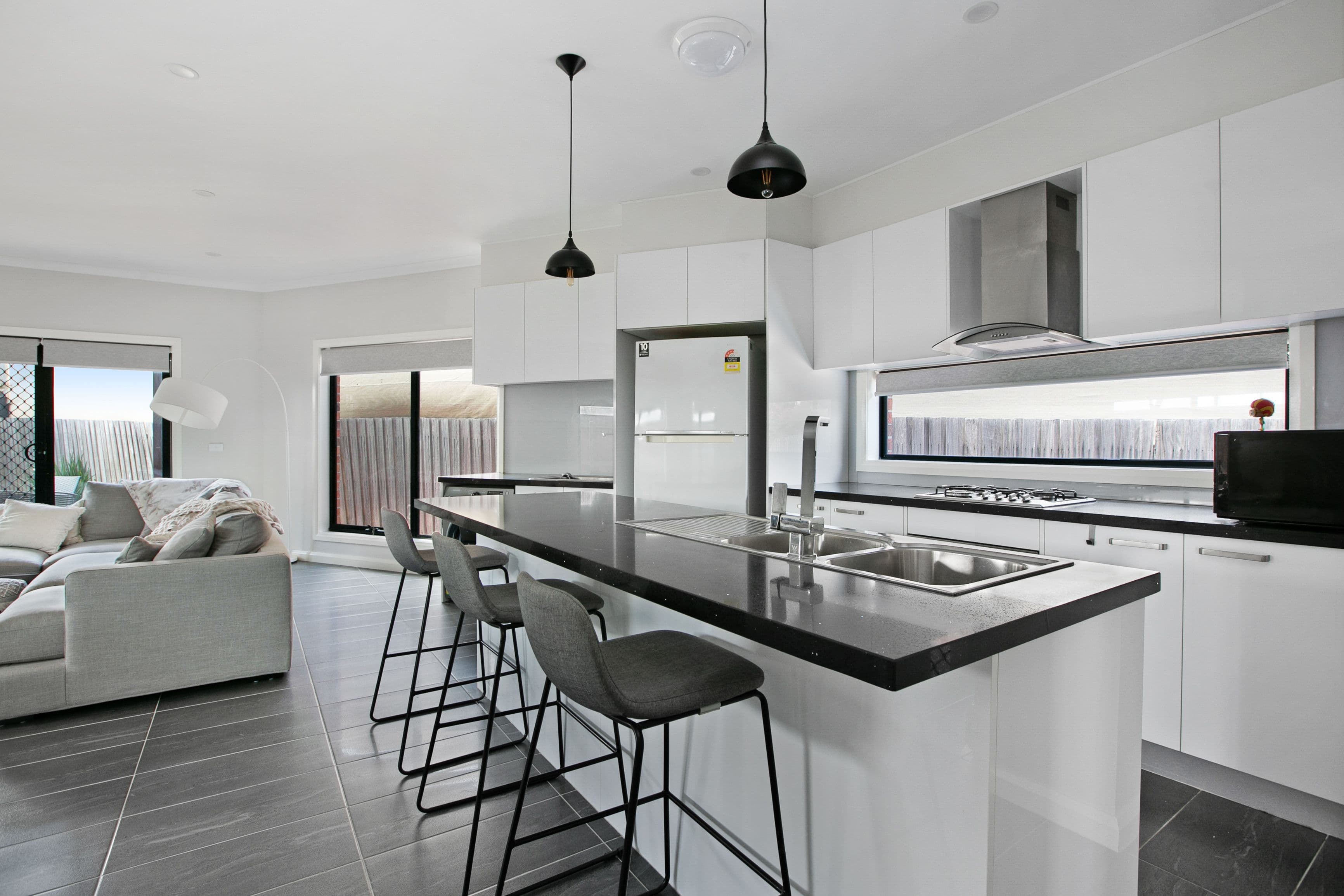 15A Mossfield Mews, Tullamarine VIC 3043, Tullamarine - Thumbnail 2