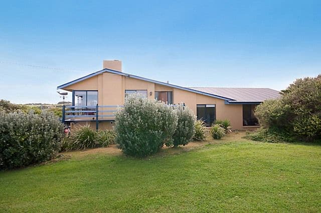 10 Logans Beach Road, WARRNAMBOOL VIC 3280, Warrnambool - Image 1