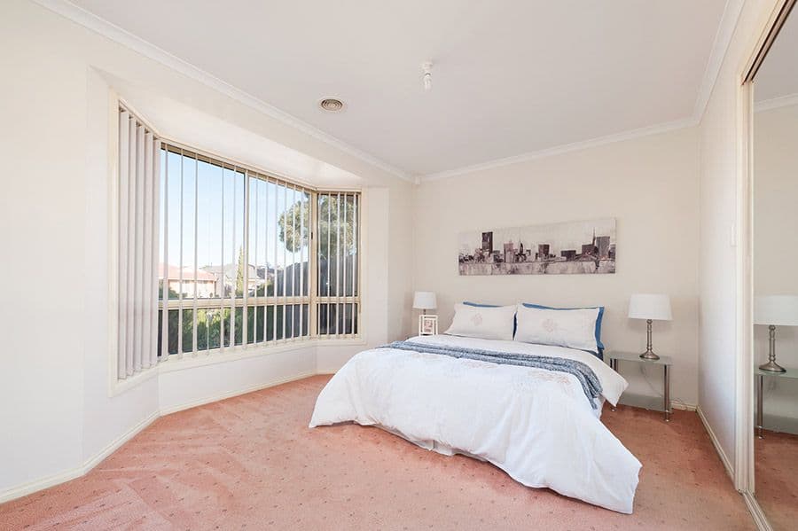 6 Hemsworth Court, Roxburgh Park VIC 3064, Roxburgh Park - Thumbnail 6