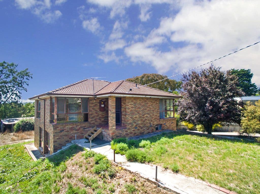29 Young Street, Golden Point VIC 3350, Golden Point - Thumbnail 3