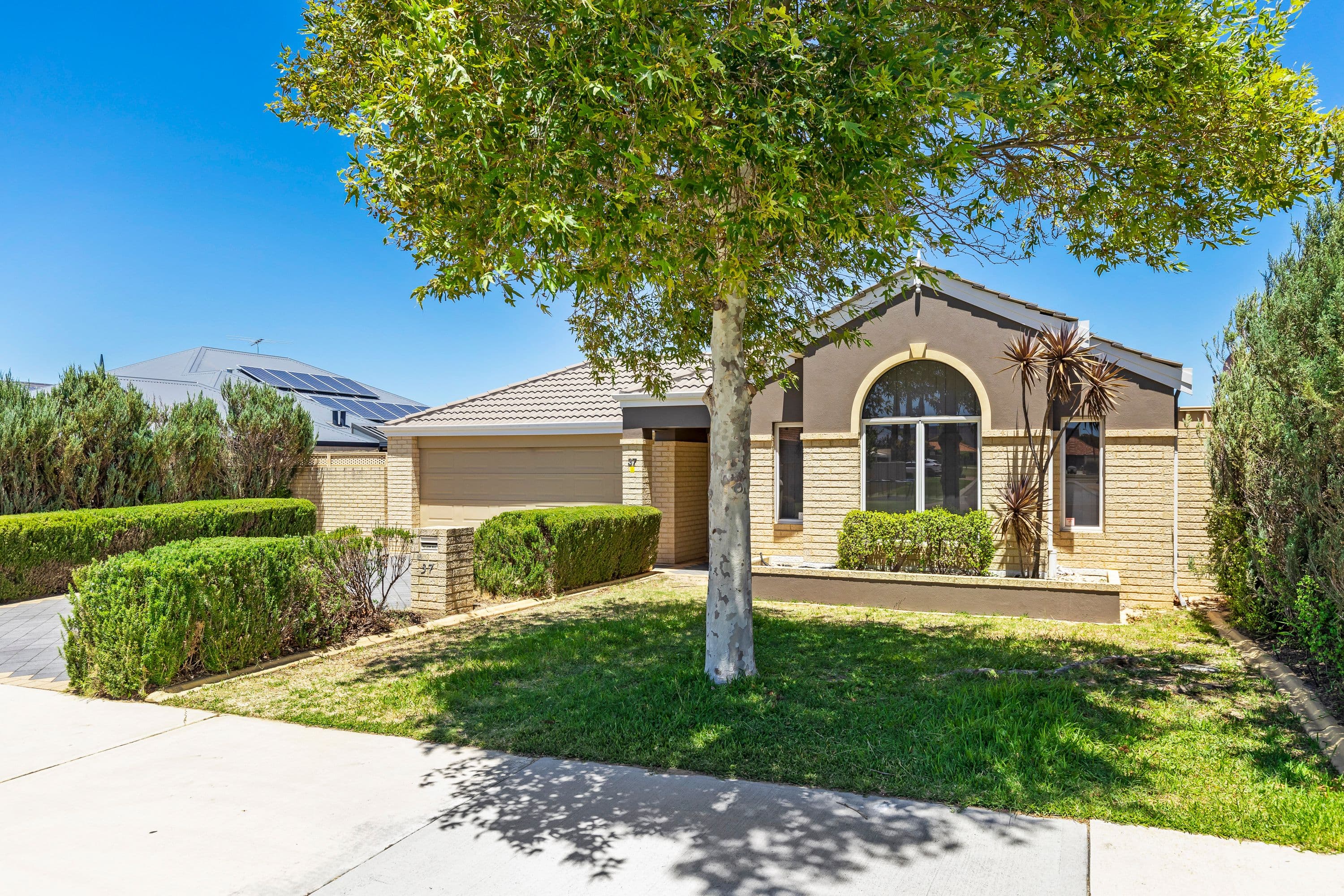 37 Waterford Parade, Darch WA 6065, Darch - Image 1
