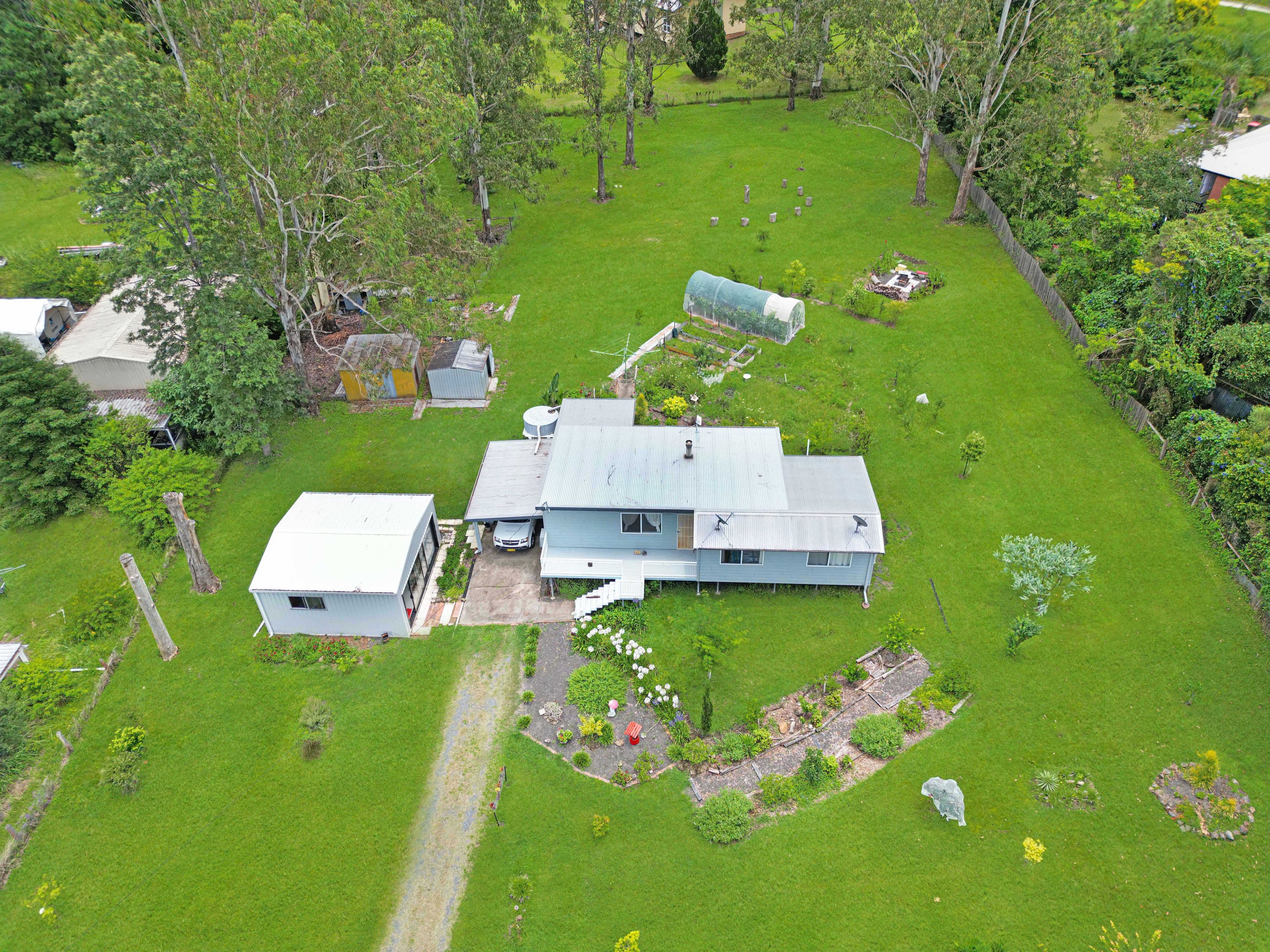 12 Welch Street, Urbenville NSW 2475, Urbenville - Thumbnail 2