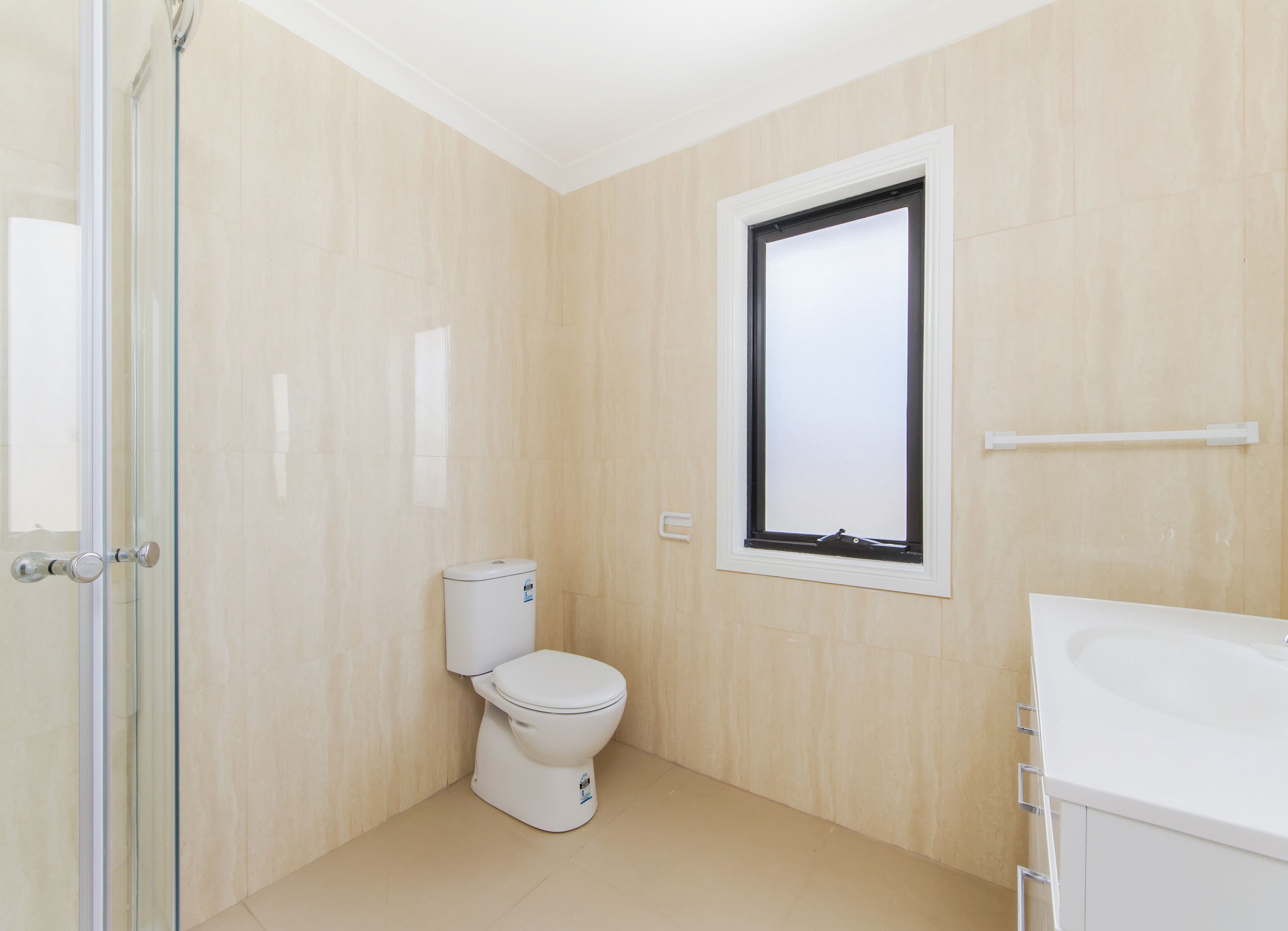 2, 18 Disraeli Street, St Albans VIC 3021, St Albans - Thumbnail 4