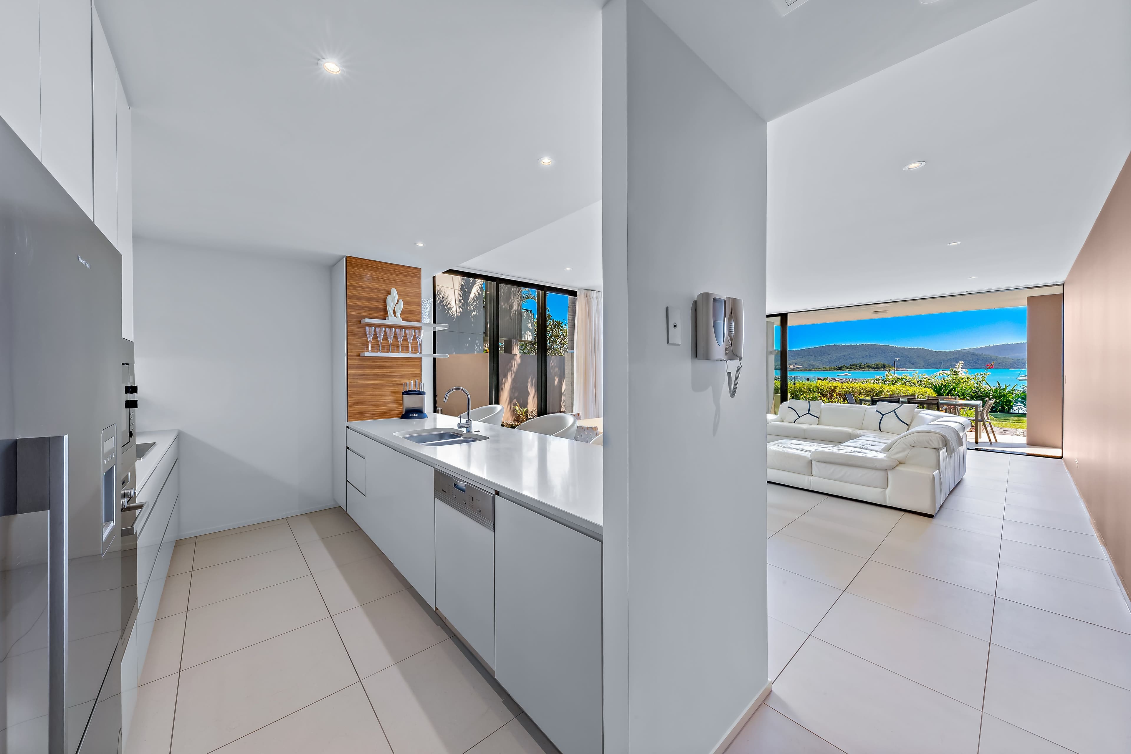 11 Altmann Avenue, Airlie Beach QLD 4802, Airlie Beach - Thumbnail 6