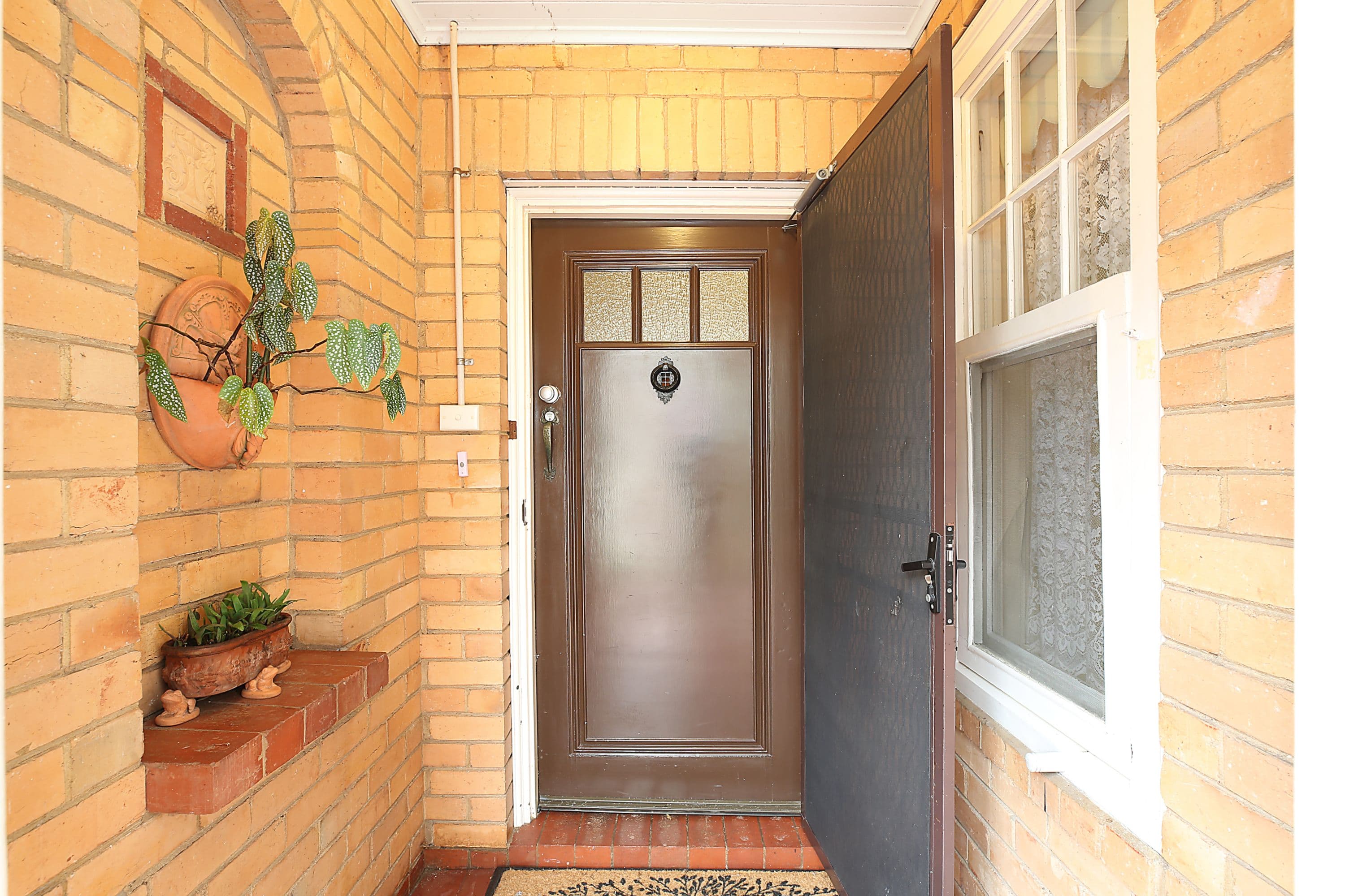35 Scott Street, Camperdown VIC 3260, Camperdown - Thumbnail 2