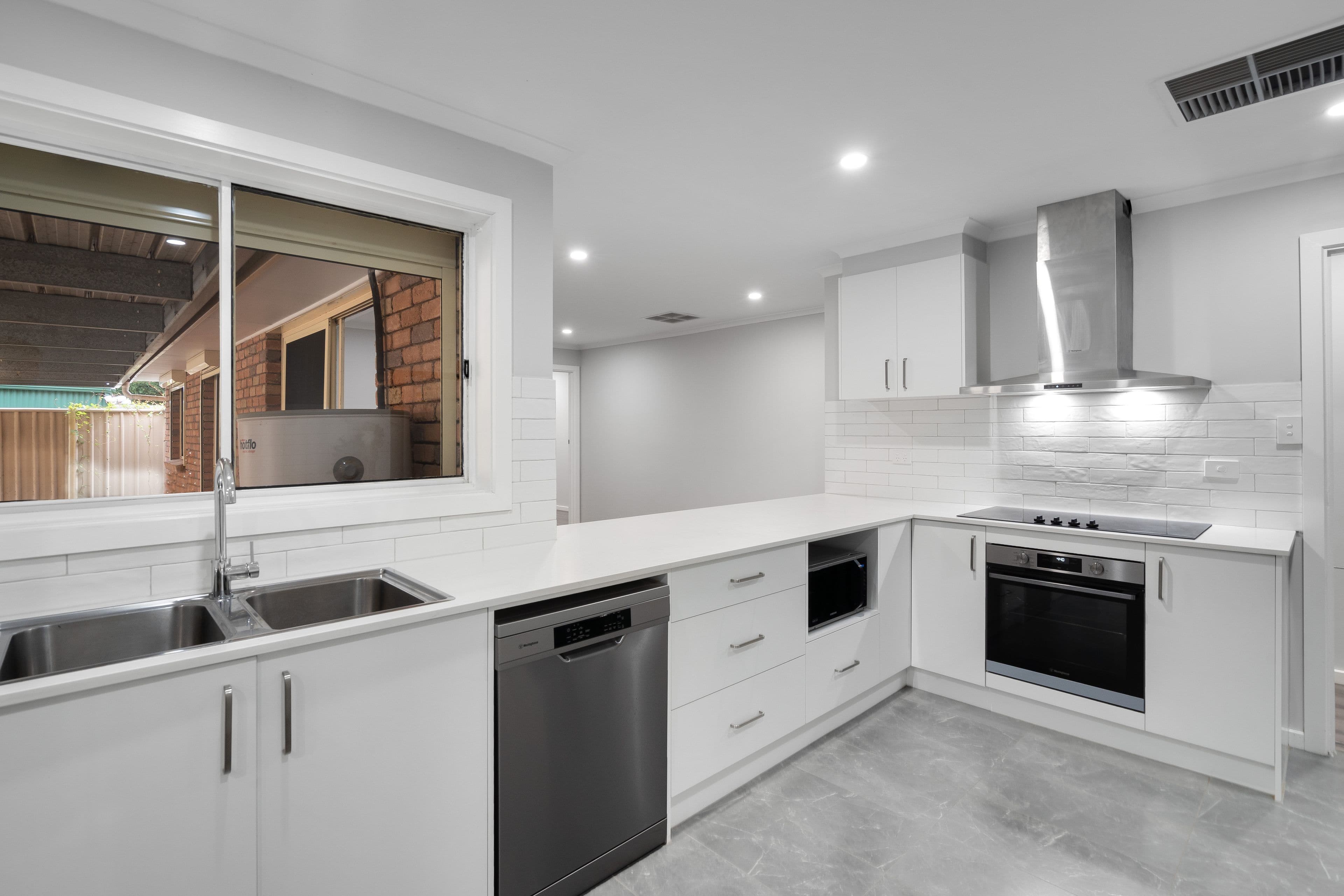 2A Augusta Square, Smithfield SA 5114, Smithfield - Thumbnail 4