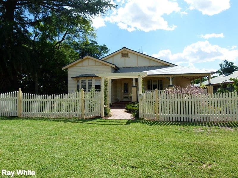 9 Clement Street, Forbes NSW 2871, Forbes - Image 1