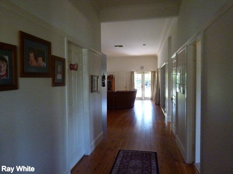 9 Clement Street, Forbes NSW 2871, Forbes - Thumbnail 2