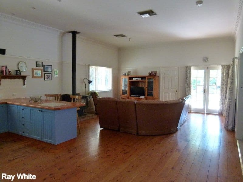 9 Clement Street, Forbes NSW 2871, Forbes - Thumbnail 5