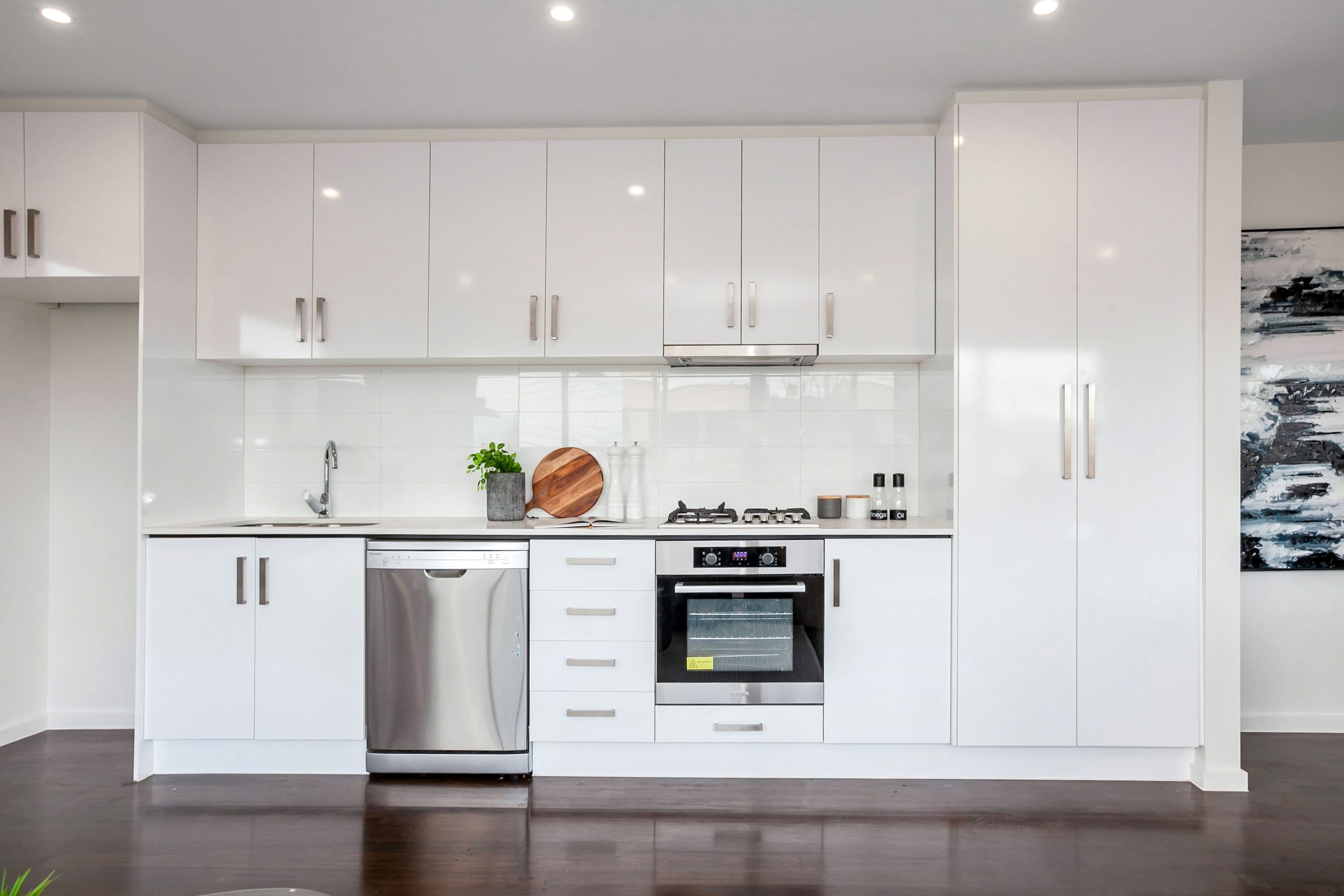 84 Roseberry Avenue, Preston VIC 3072, Preston - Thumbnail 4