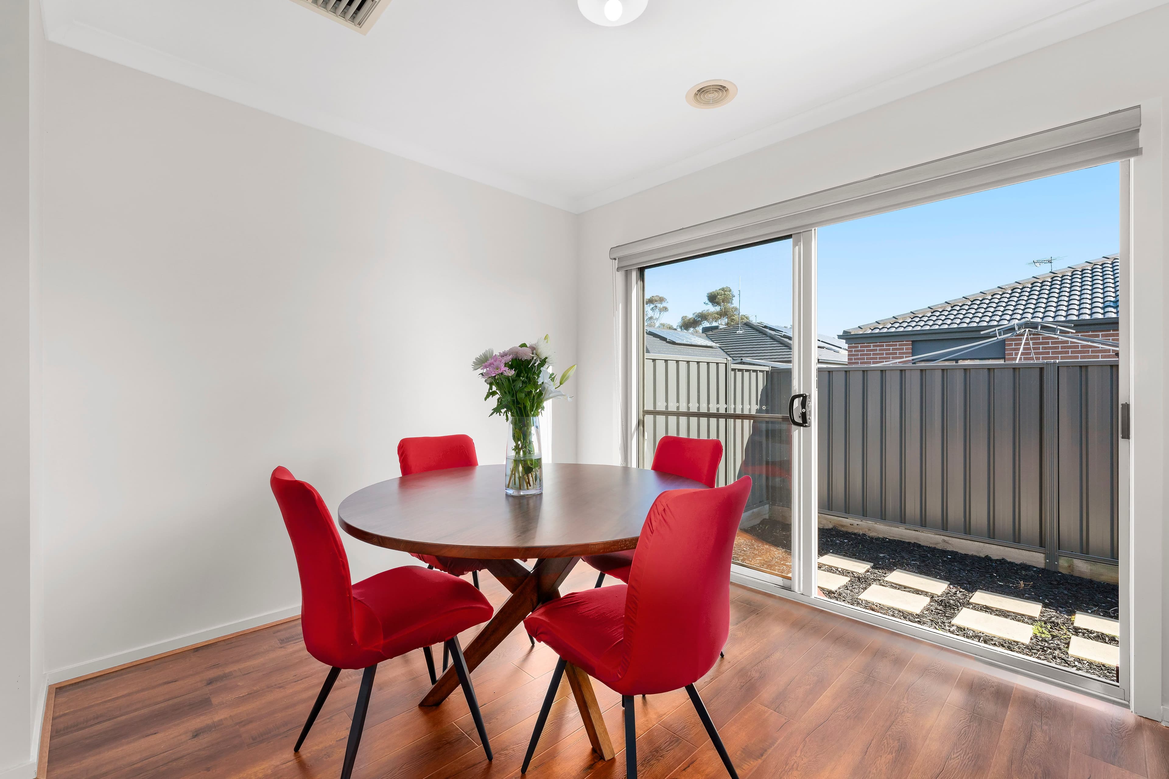14 Dewpond Crescent, Wollert VIC 3750, Wollert - Thumbnail 4