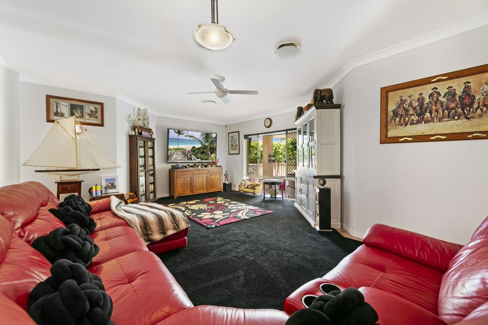 16 Nottinghill Gate Drive, Arundel QLD 4214, Arundel - Thumbnail 3