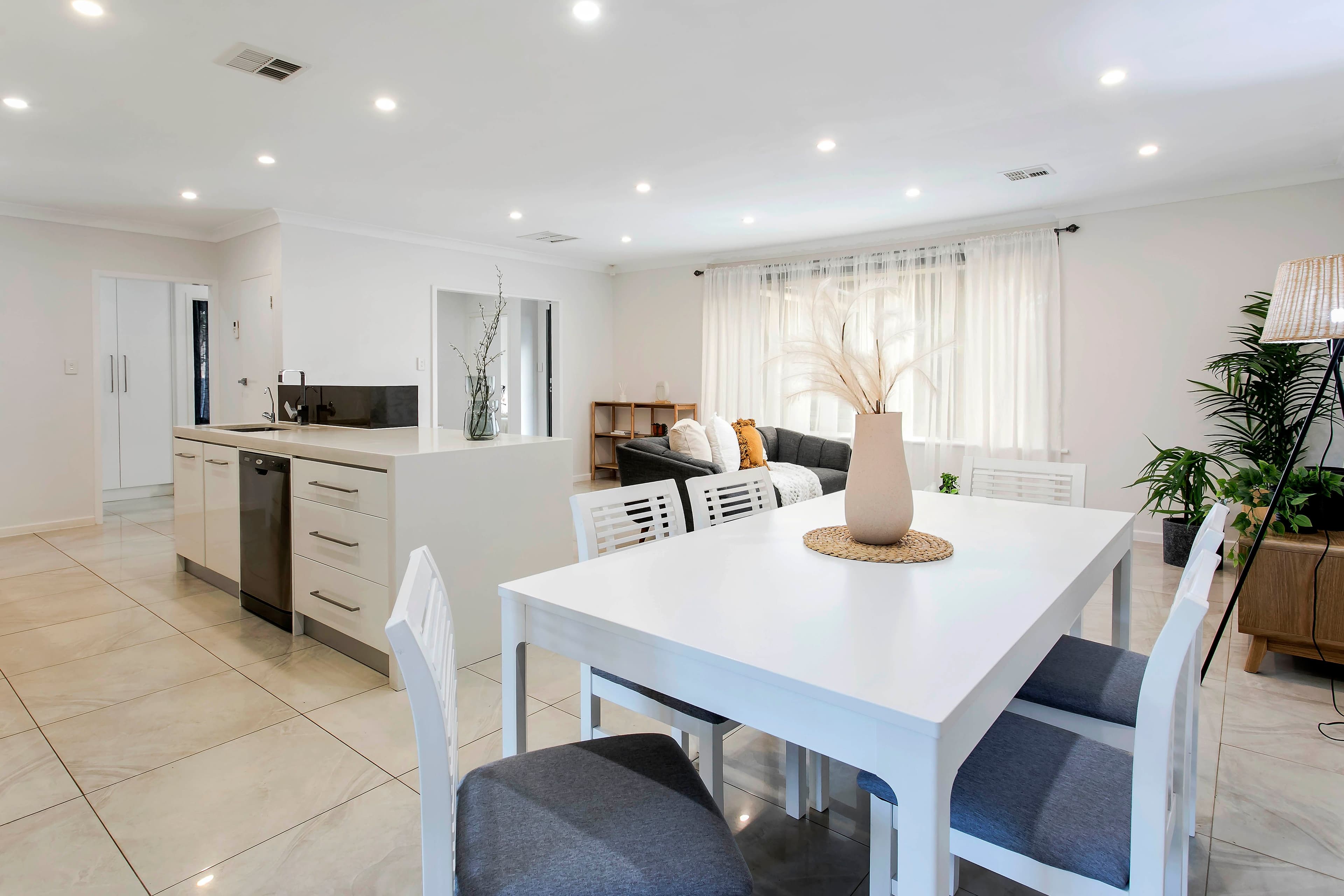 8 Shaun Crescent, Mitchell Park SA 5043, Mitchell Park - Thumbnail 6