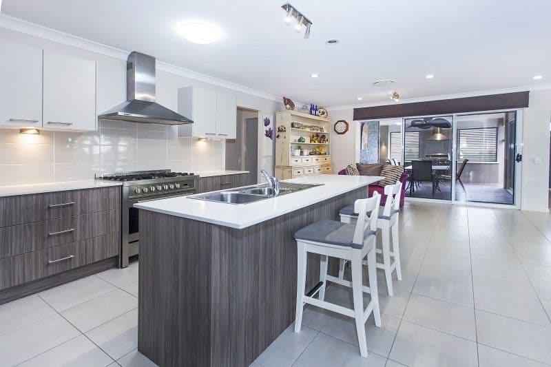4 Finnigan Street, Augustine Heights QLD 4300, Augustine Heights - Thumbnail 6