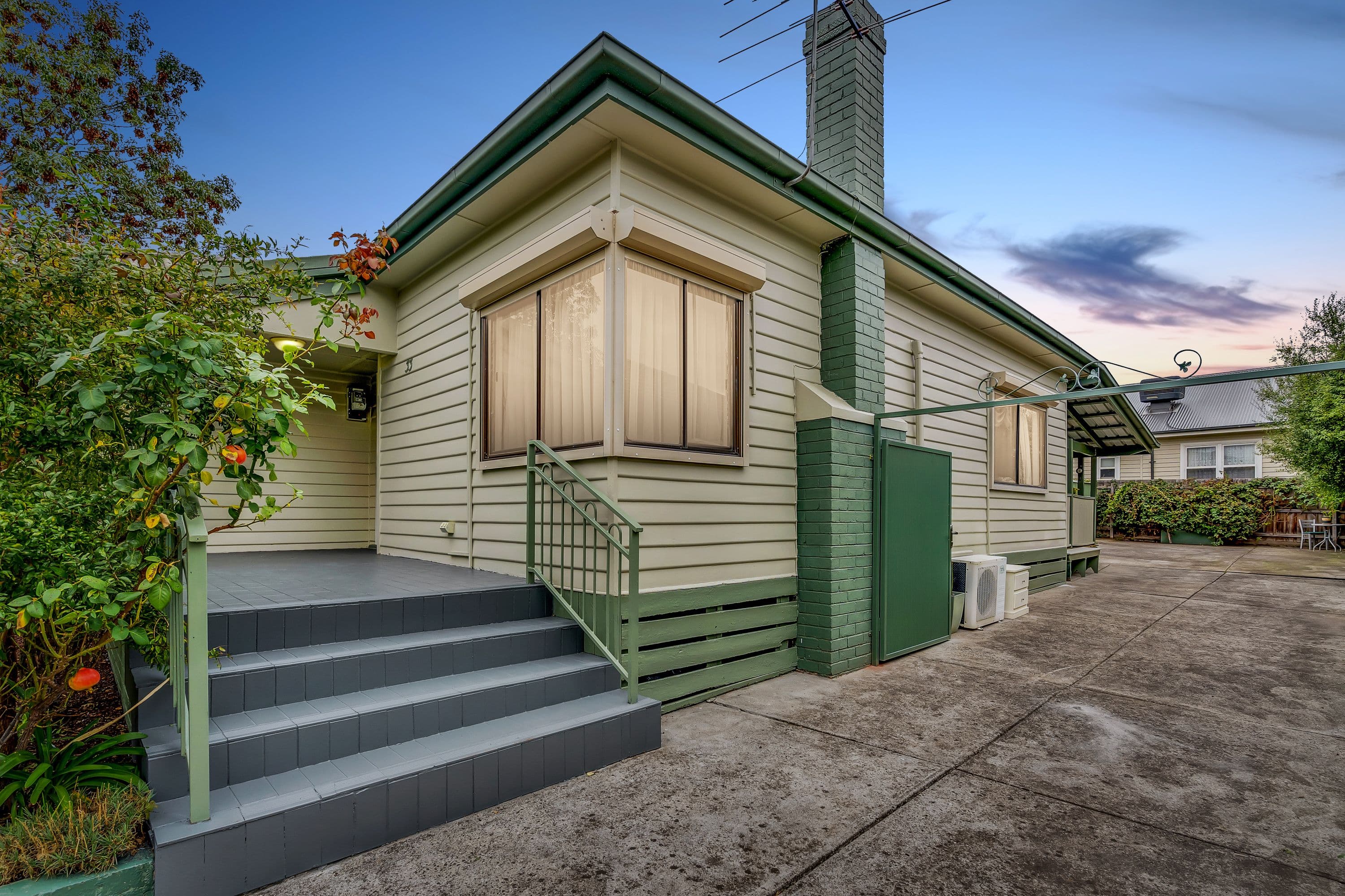33 Irene Avenue, Coburg North VIC 3058, Coburg North - Thumbnail 2