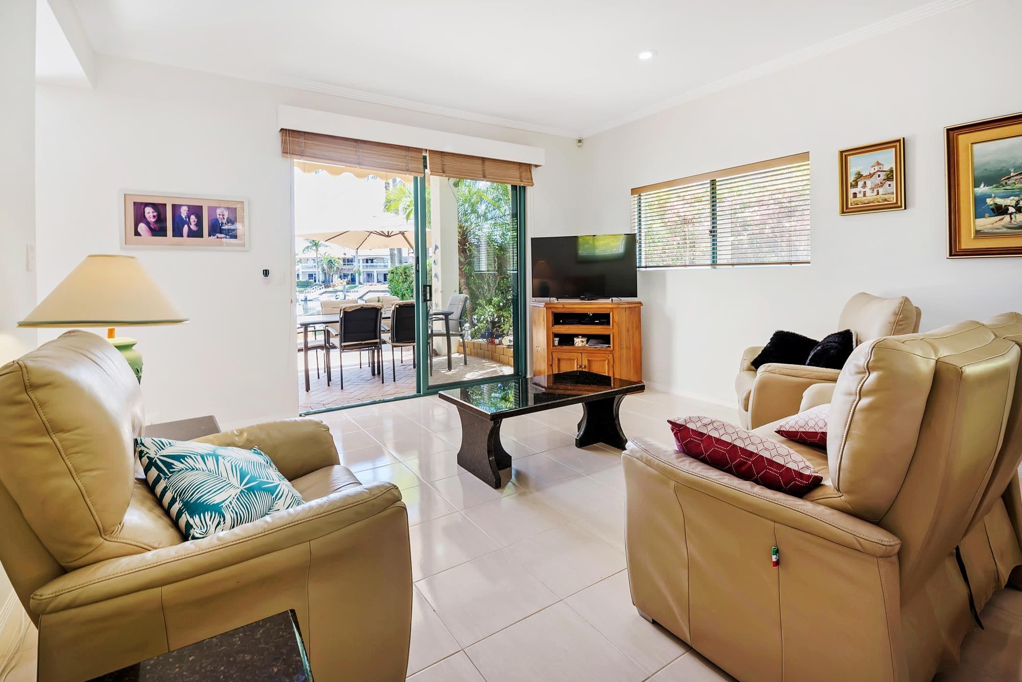 3 Lee Road, Runaway Bay QLD 4216, Runaway Bay - Thumbnail 5