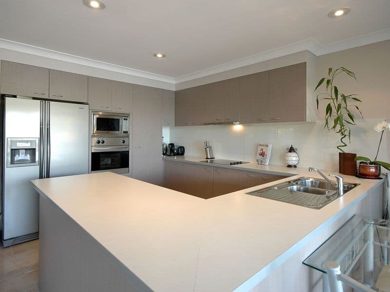 7 Carrara Road, CARRARA QLD 4211, Carrara - Thumbnail 2