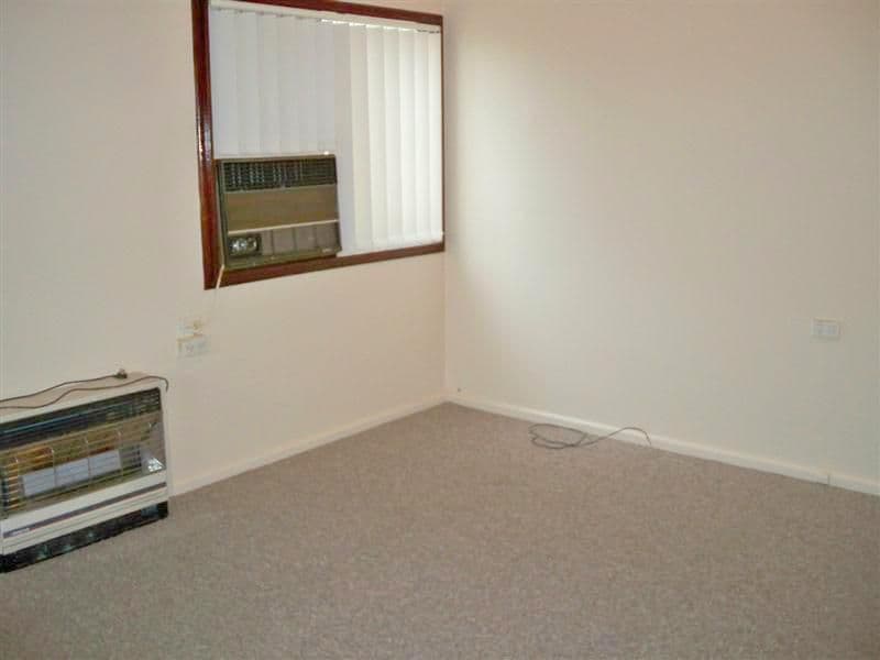 7 Jindalee Circuit, Cowra - Thumbnail 2