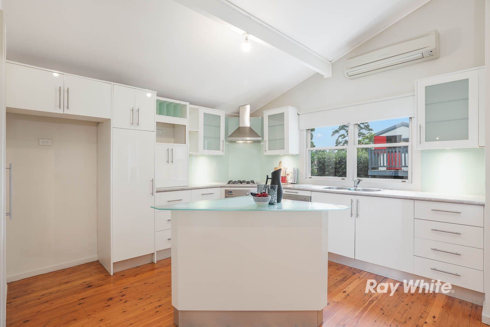 17 Jamieson Avenue, Baulkham Hills - Thumbnail 4