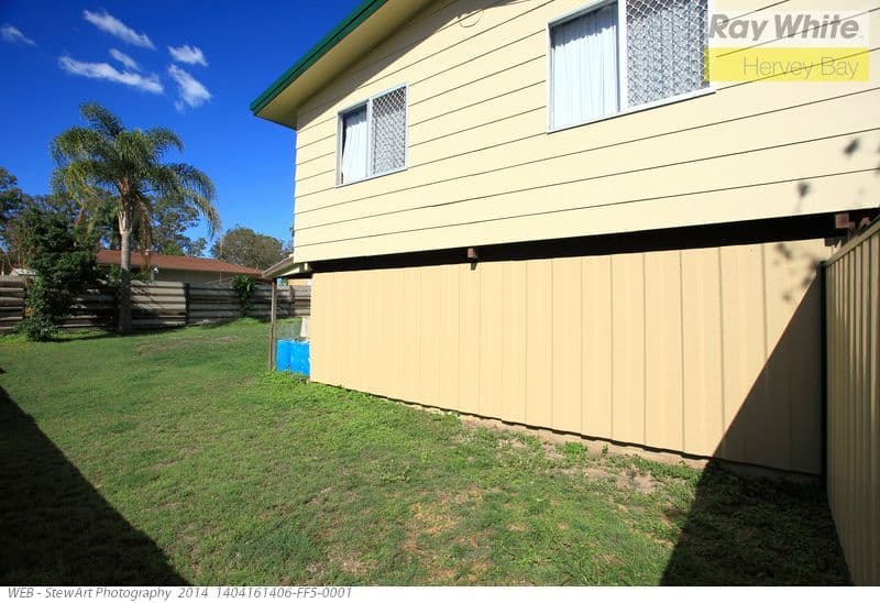 33 Saunders Street, POINT VERNON QLD 4655, Point Vernon - Thumbnail 8