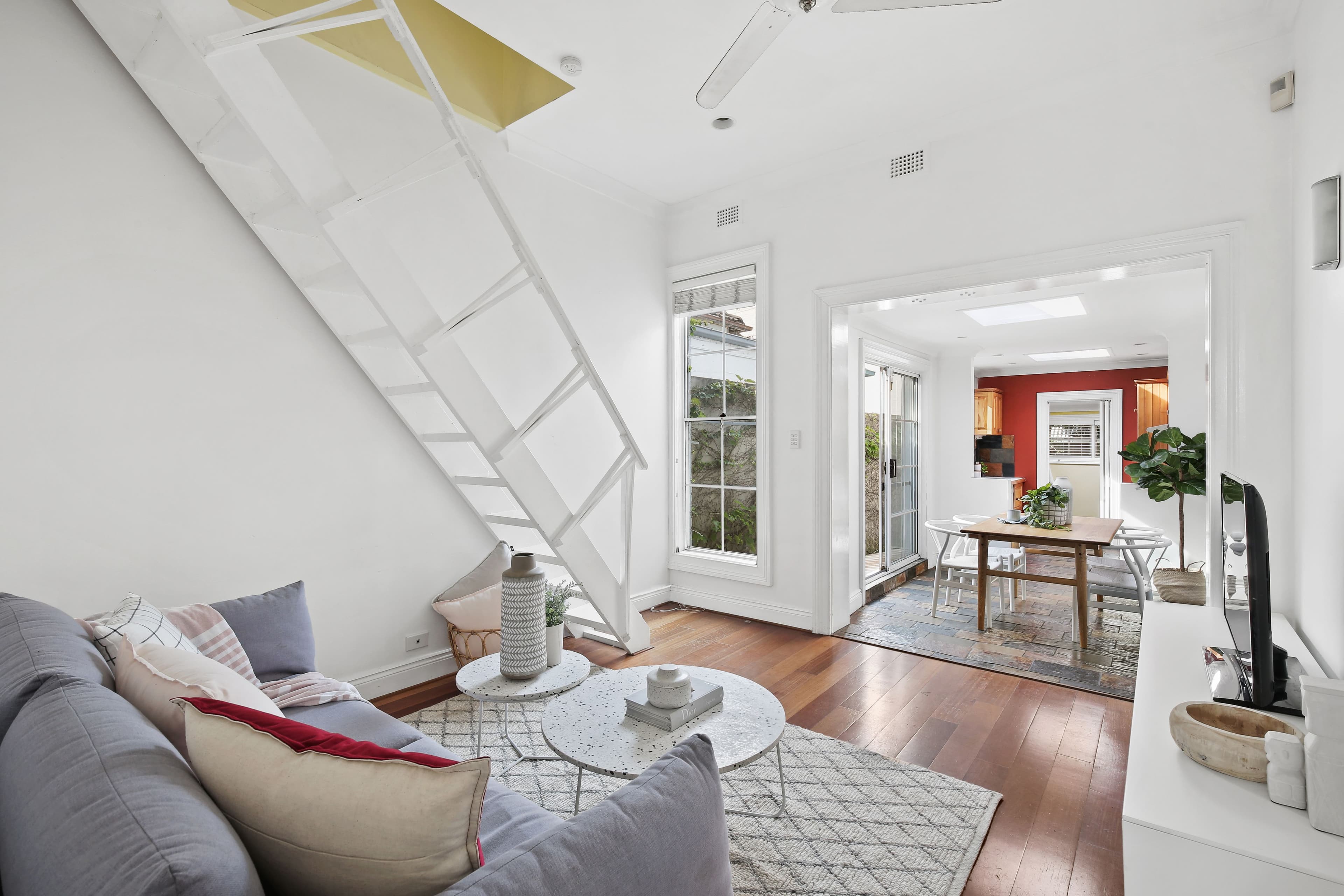 9 Copeland Street, Alexandria - Thumbnail 5