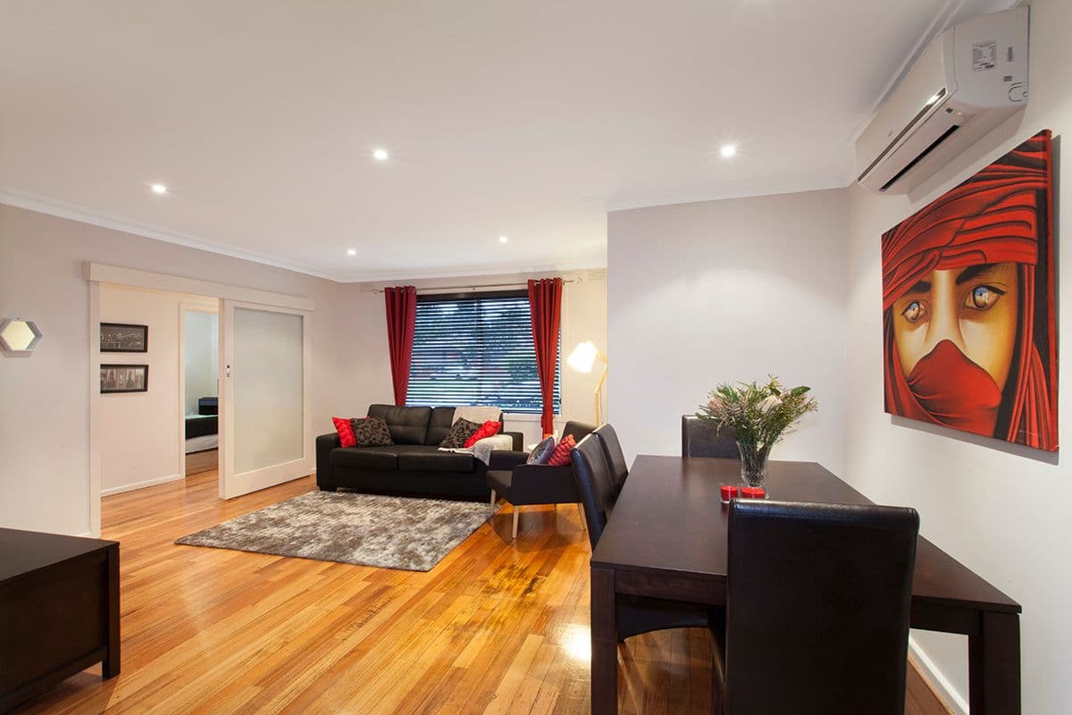 1 Leslie Court, Clayton South VIC 3169, Clayton South - Thumbnail 2