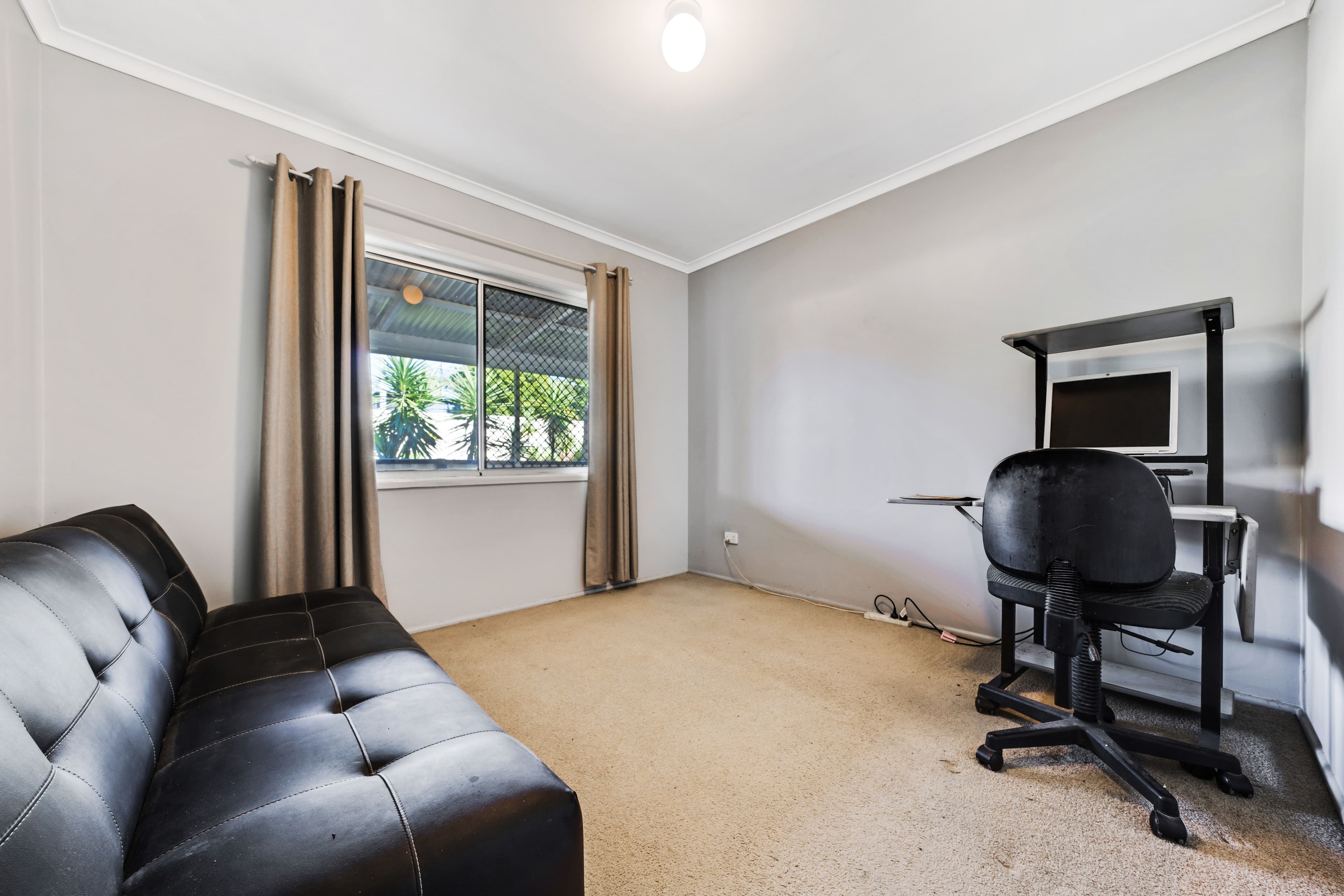 7 Kyogle Street, Crestmead QLD 4132, Crestmead - Thumbnail 3