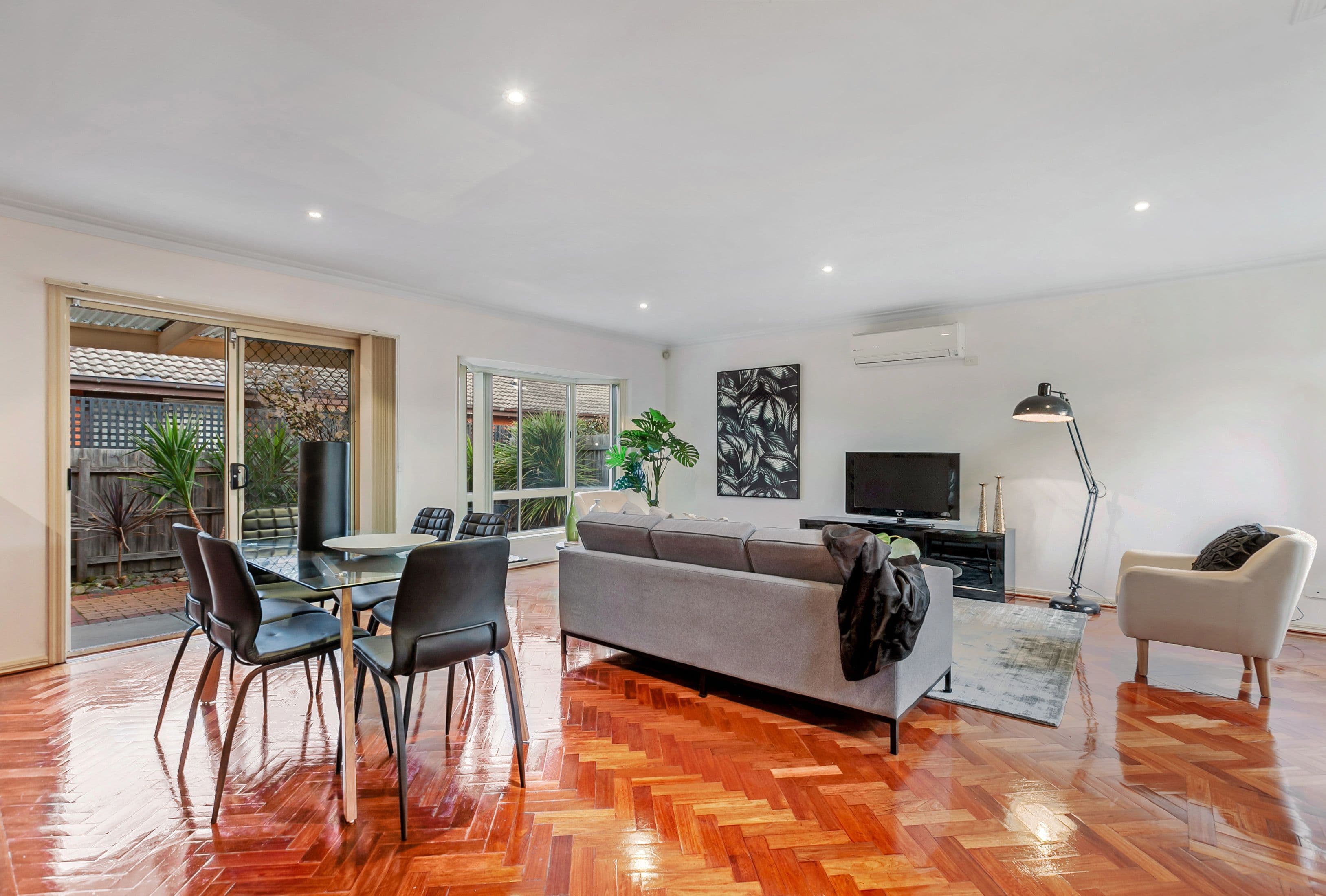 64 Barry Street, Reservoir VIC 3073, Reservoir - Thumbnail 2