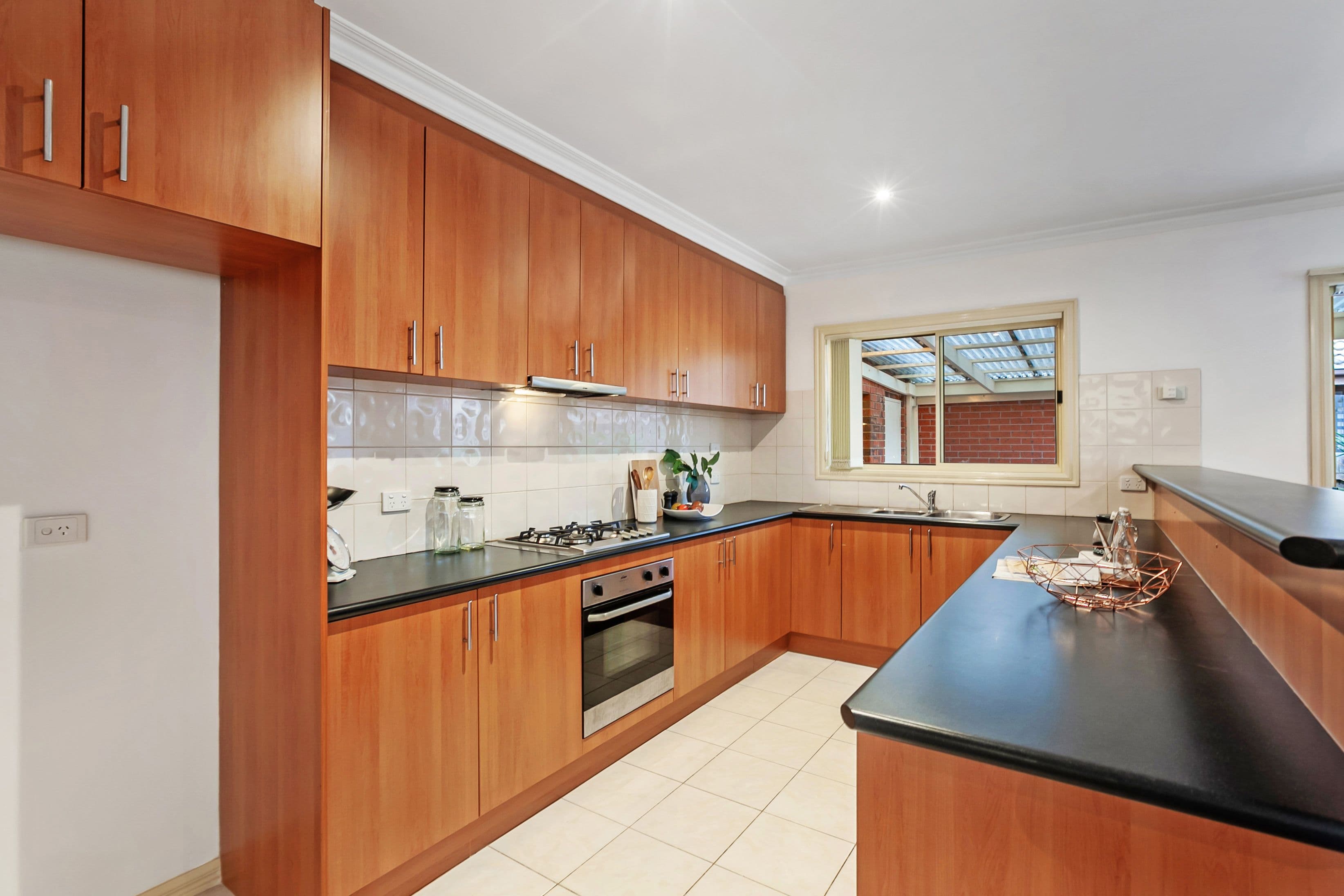 64 Barry Street, Reservoir VIC 3073, Reservoir - Thumbnail 6