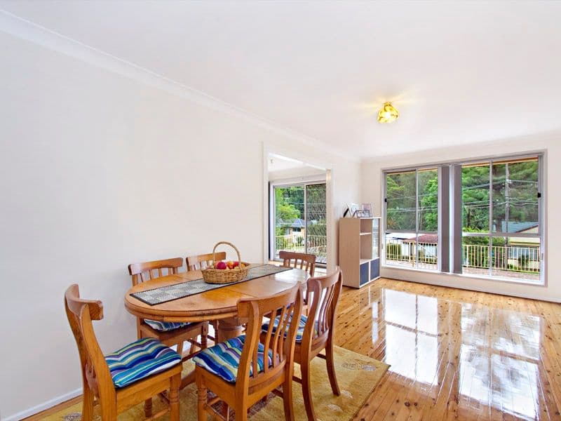 6  Buderim Avenue, KAREELA NSW 2232, Kareela - Thumbnail 3