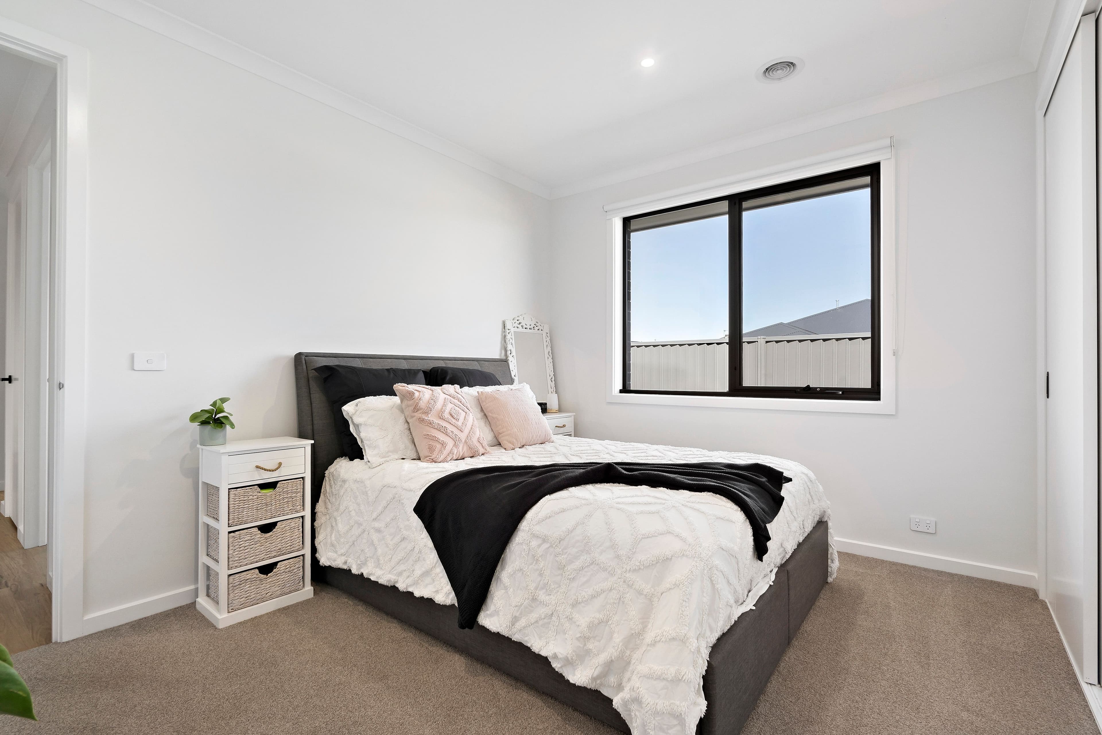 2 Leitrim Street, Alfredton VIC 3350, Alfredton - Thumbnail 8
