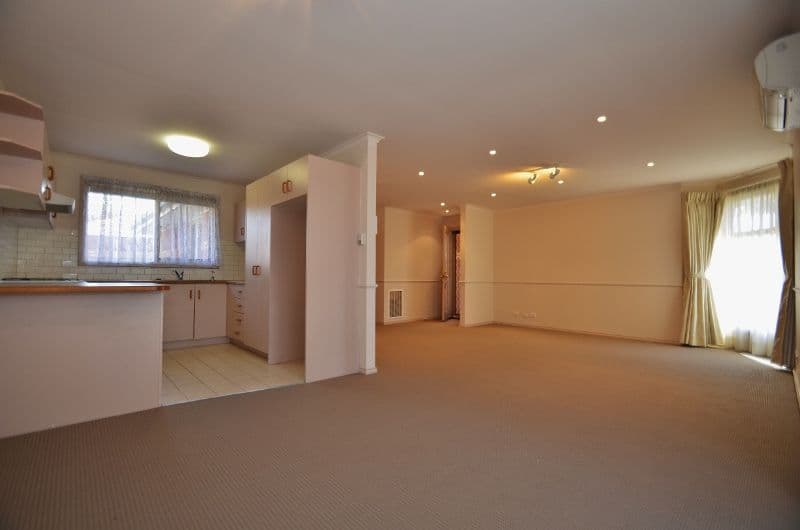 88 Erskine Road, Macleod VIC 3085, Macleod - Thumbnail 2