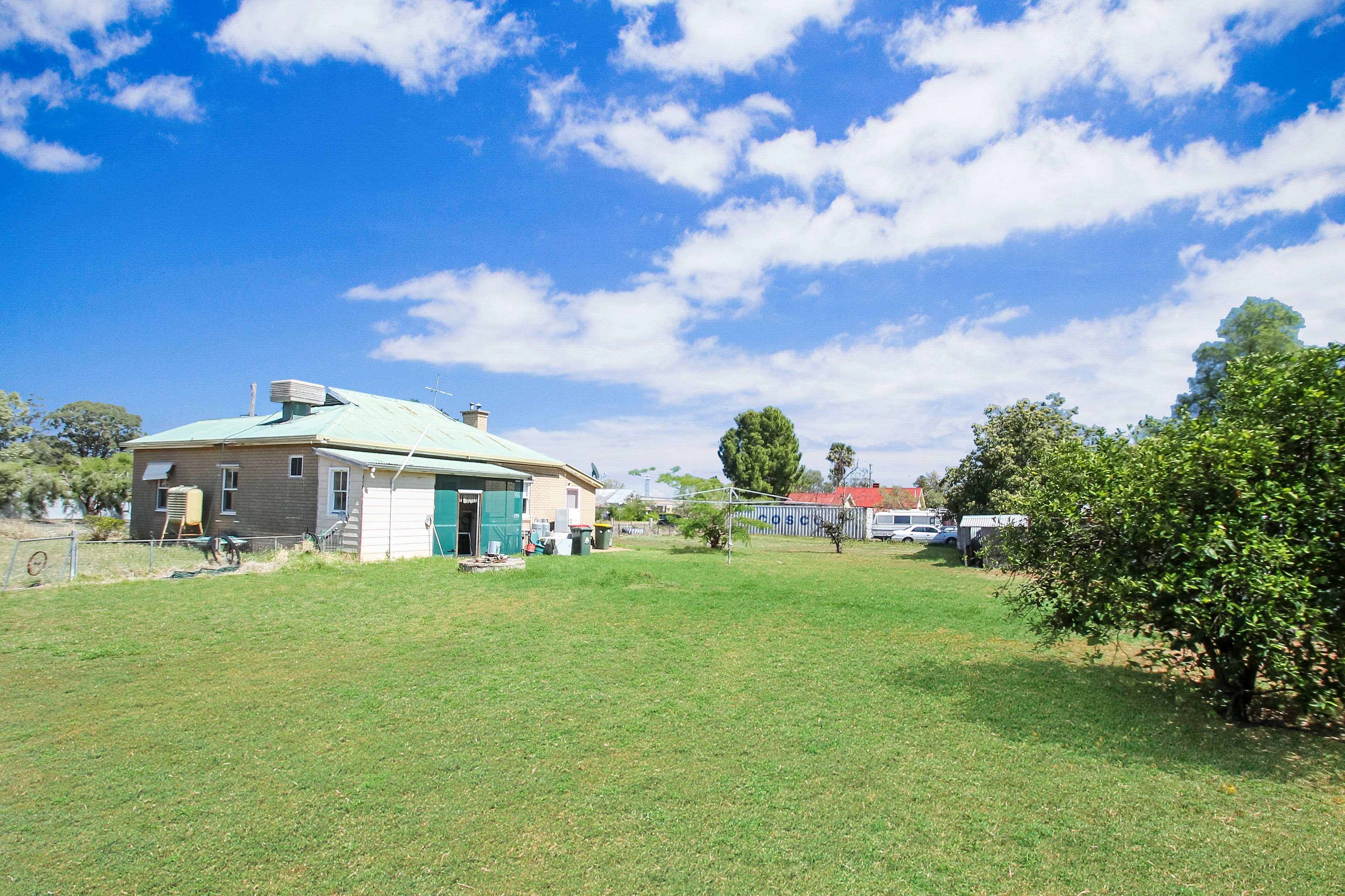 11 Arnold Avenue, Spring Ridge - Thumbnail 4