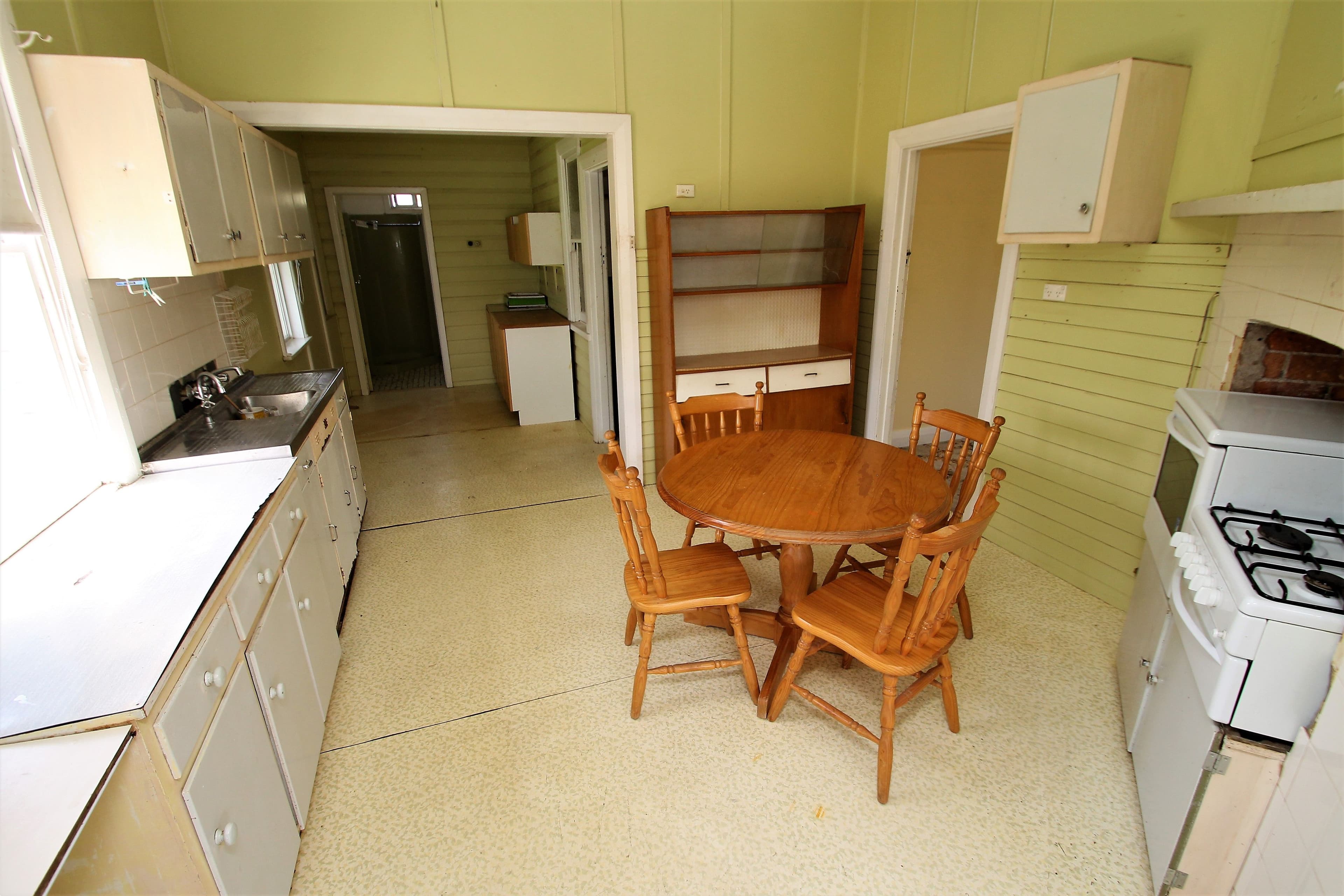 11 Arnold Avenue, Spring Ridge - Thumbnail 6