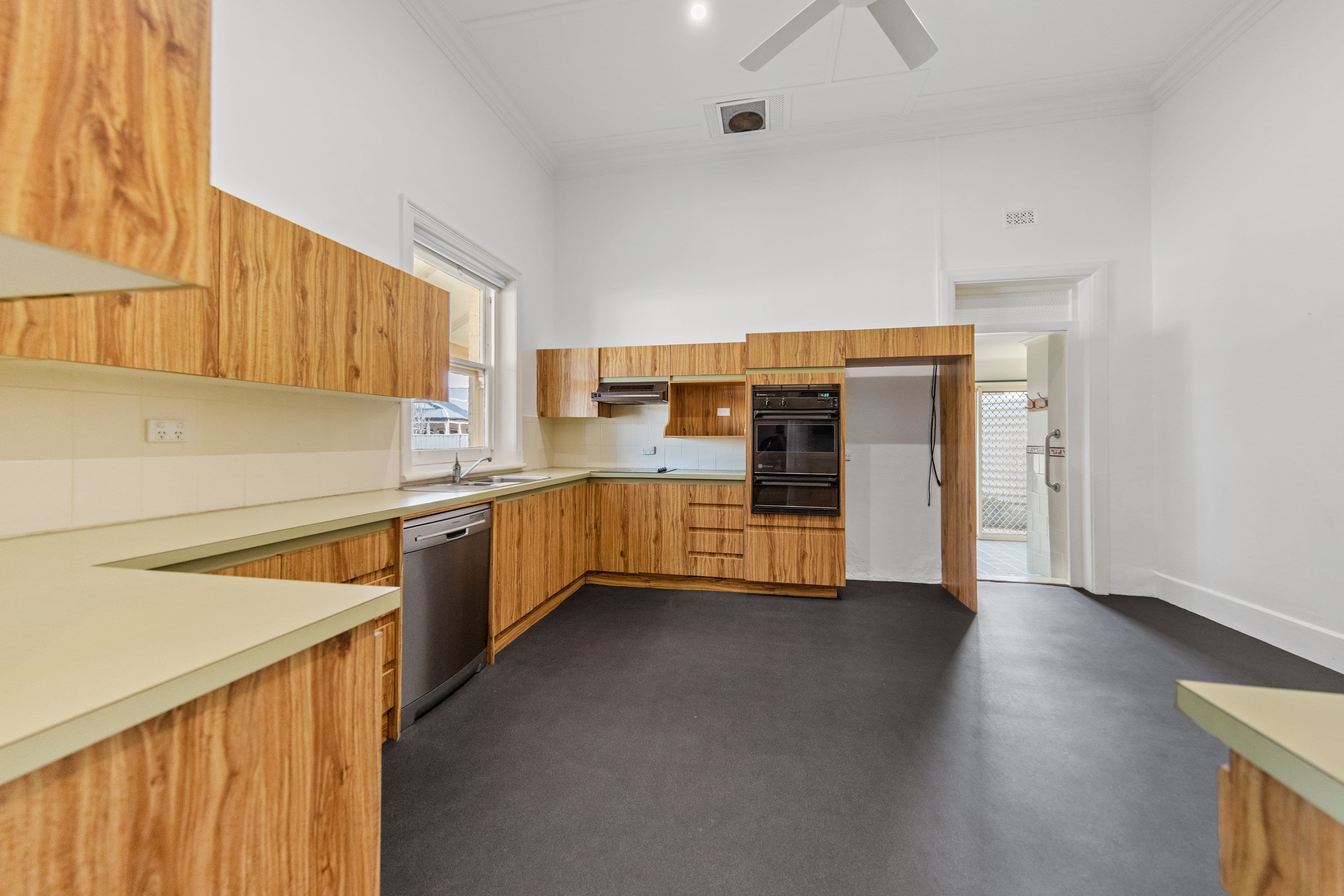 32 Fisher Street, Balaklava SA 5461, Balaklava - Thumbnail 5