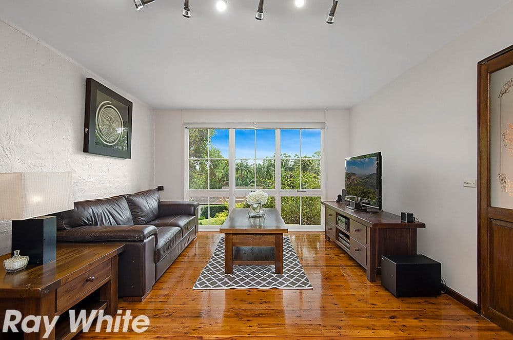 7 Larra Crescent, North Rocks - Thumbnail 3